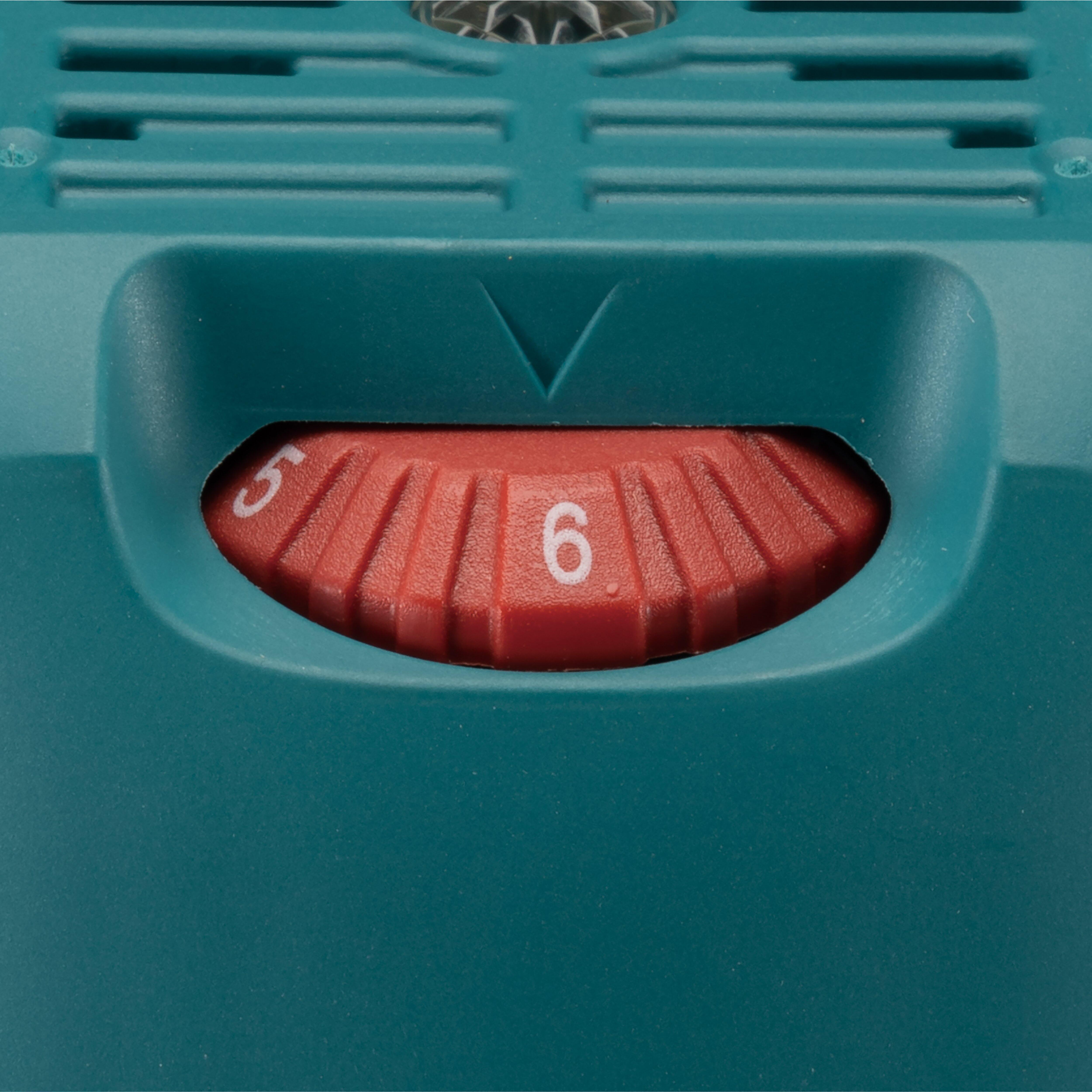 FRESADORA MAKITA RT0702C 710W - 2