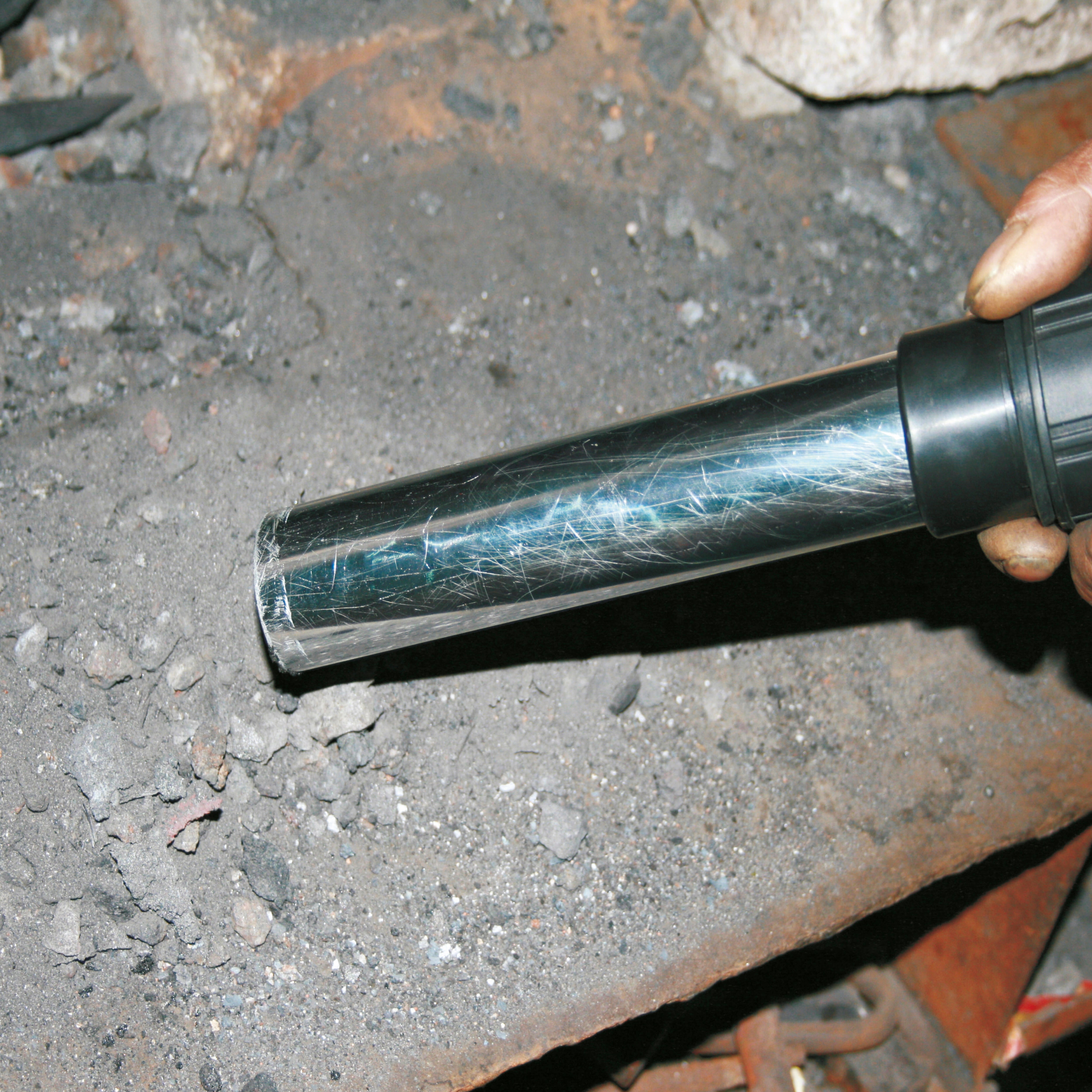 ASPIRADOR CENIZAS STAYER ASC20 1200W 20L - 3