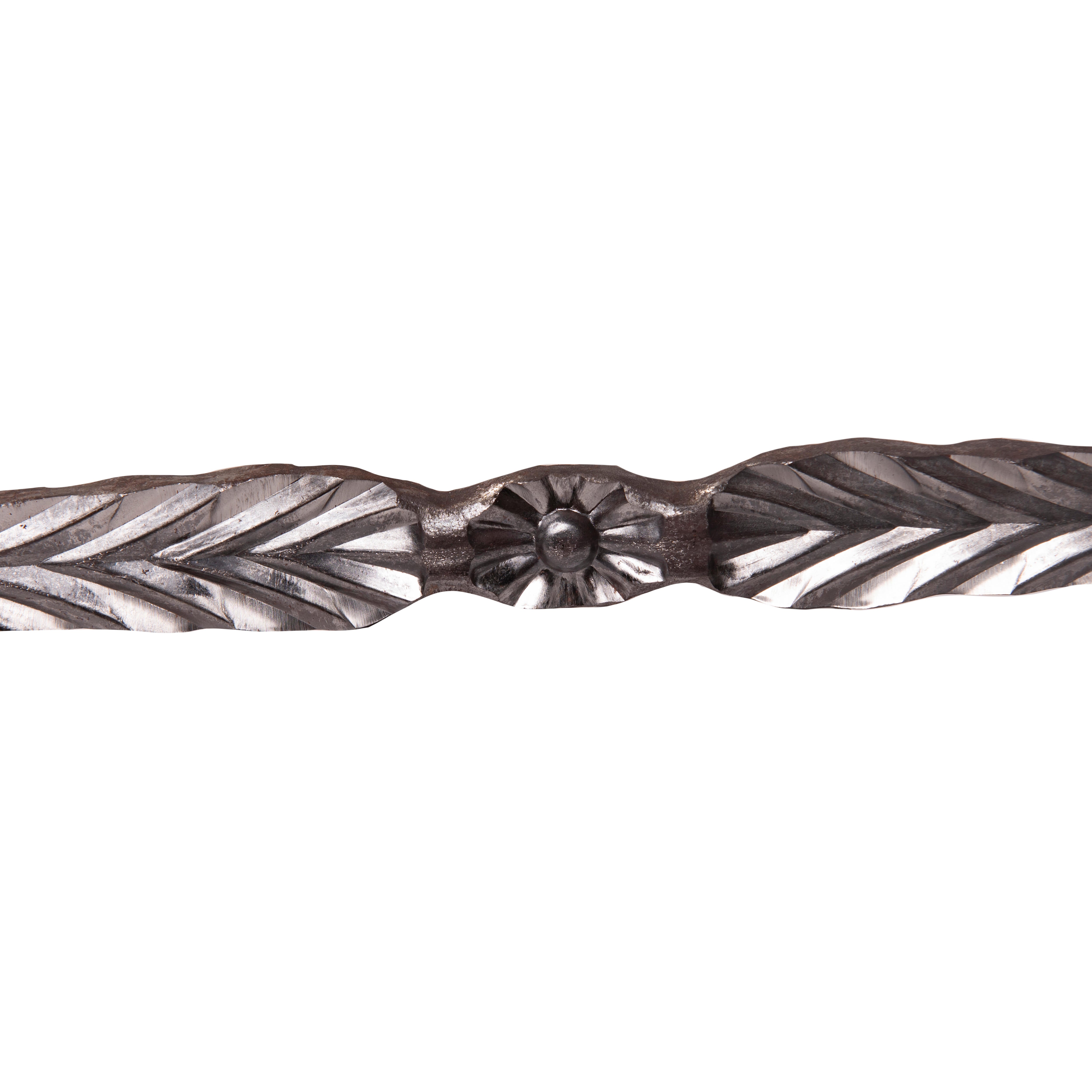 BARRA DE HIERRO FORJADO UN ESTAMPADO 14X14MM 0,9M - 6