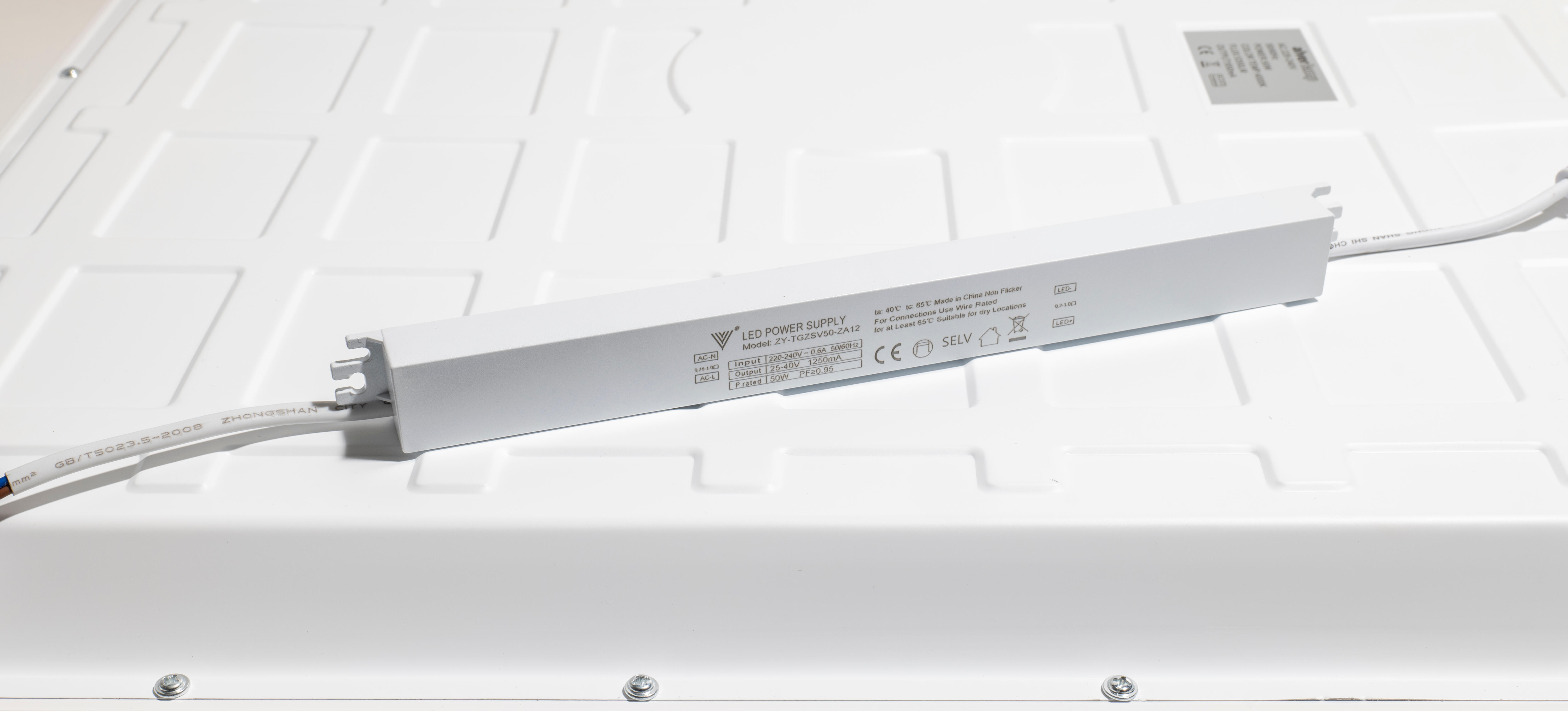 PANEL LED DE EMPOTRAR 60X60 50W LUZ NEUTRA - 2