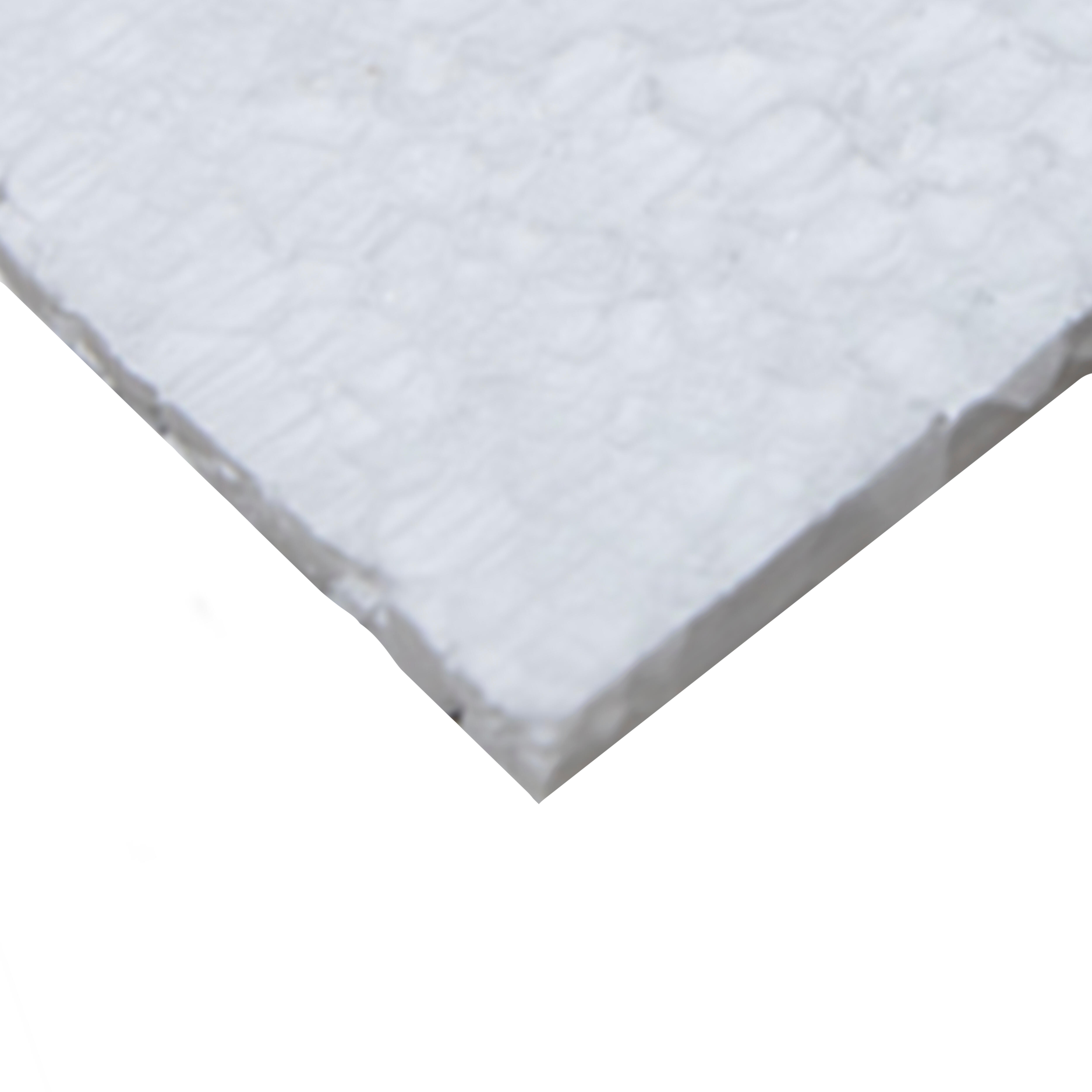 TIRA DE POLIESTIRENO - 2