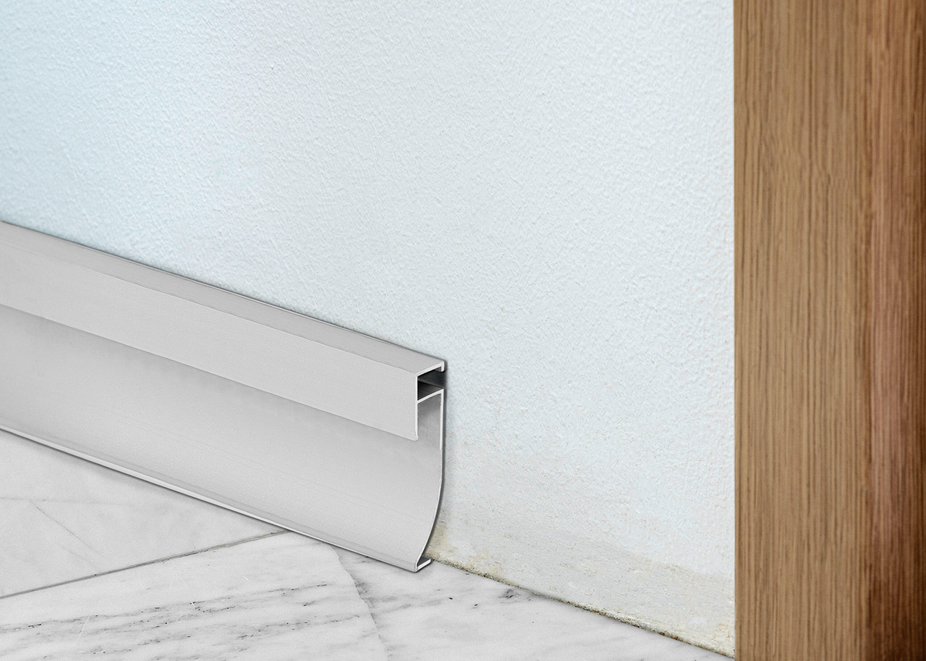 RODAPIE 60X2500MM ALUMINIO LED PLATA - 3