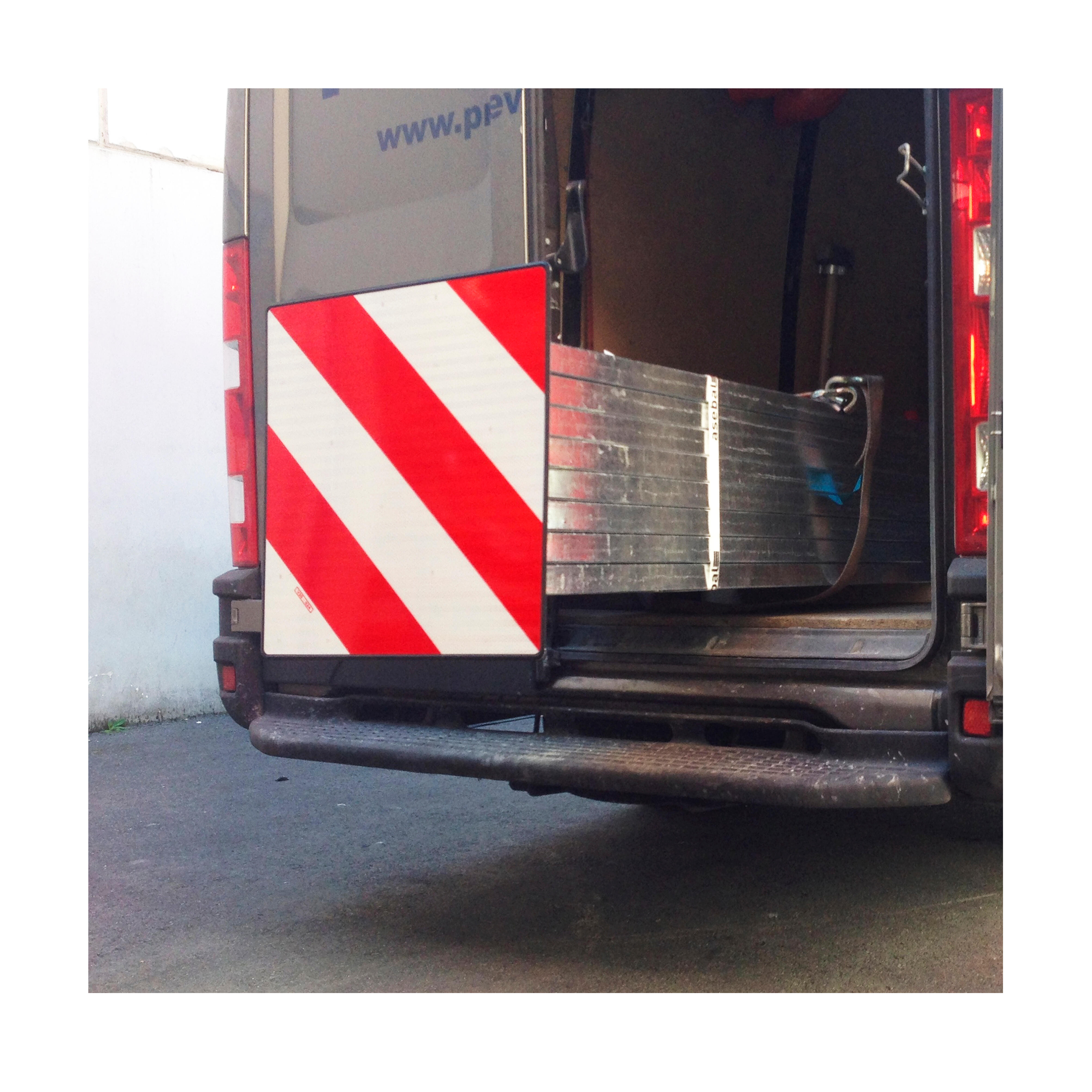 SEÑAL ALUMINIO CARGA SALIENTE 1UD - 2