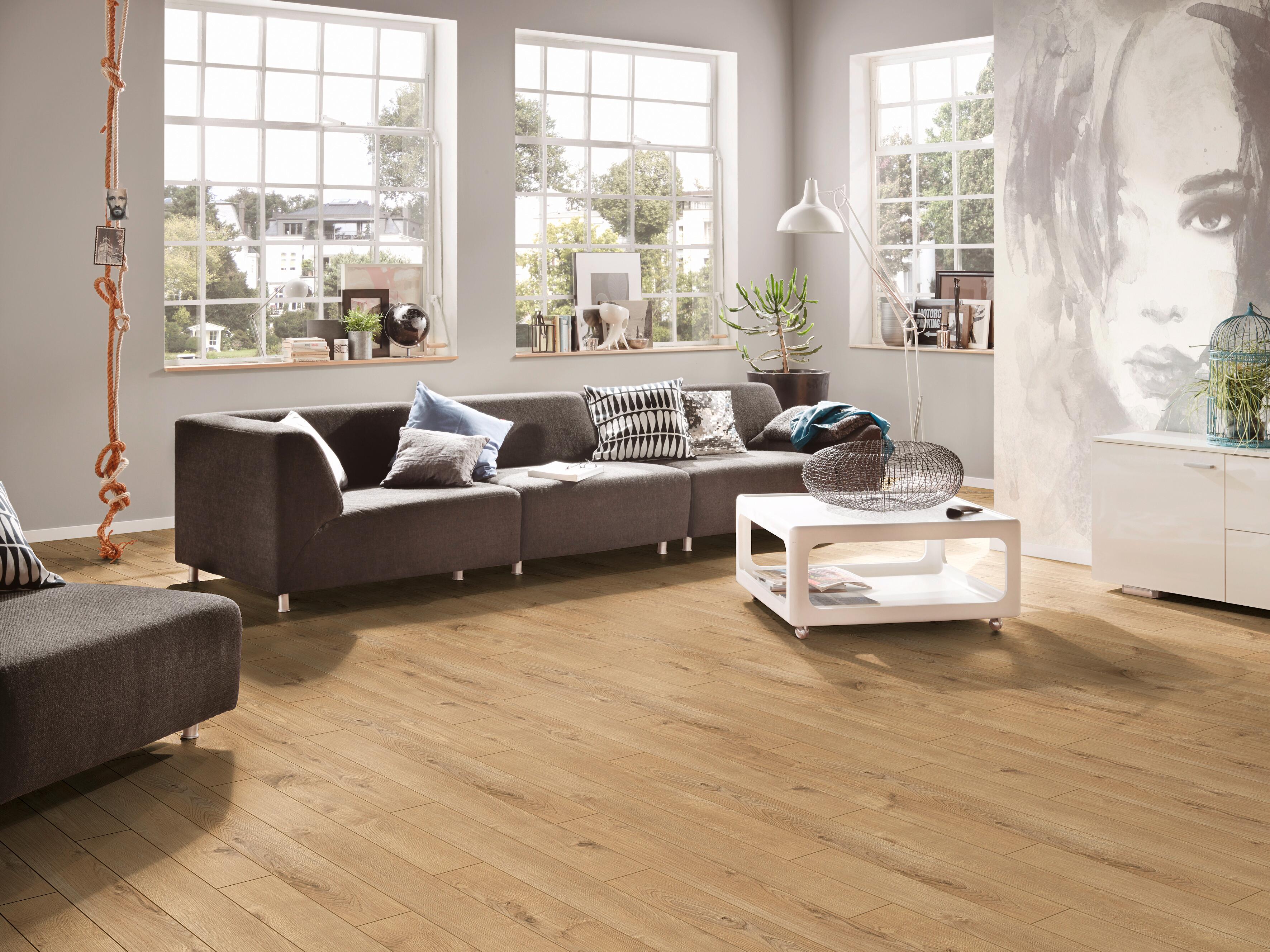 SUELO LAMINADO AC5 8 MM MODELO ROBLE NATUR - 2