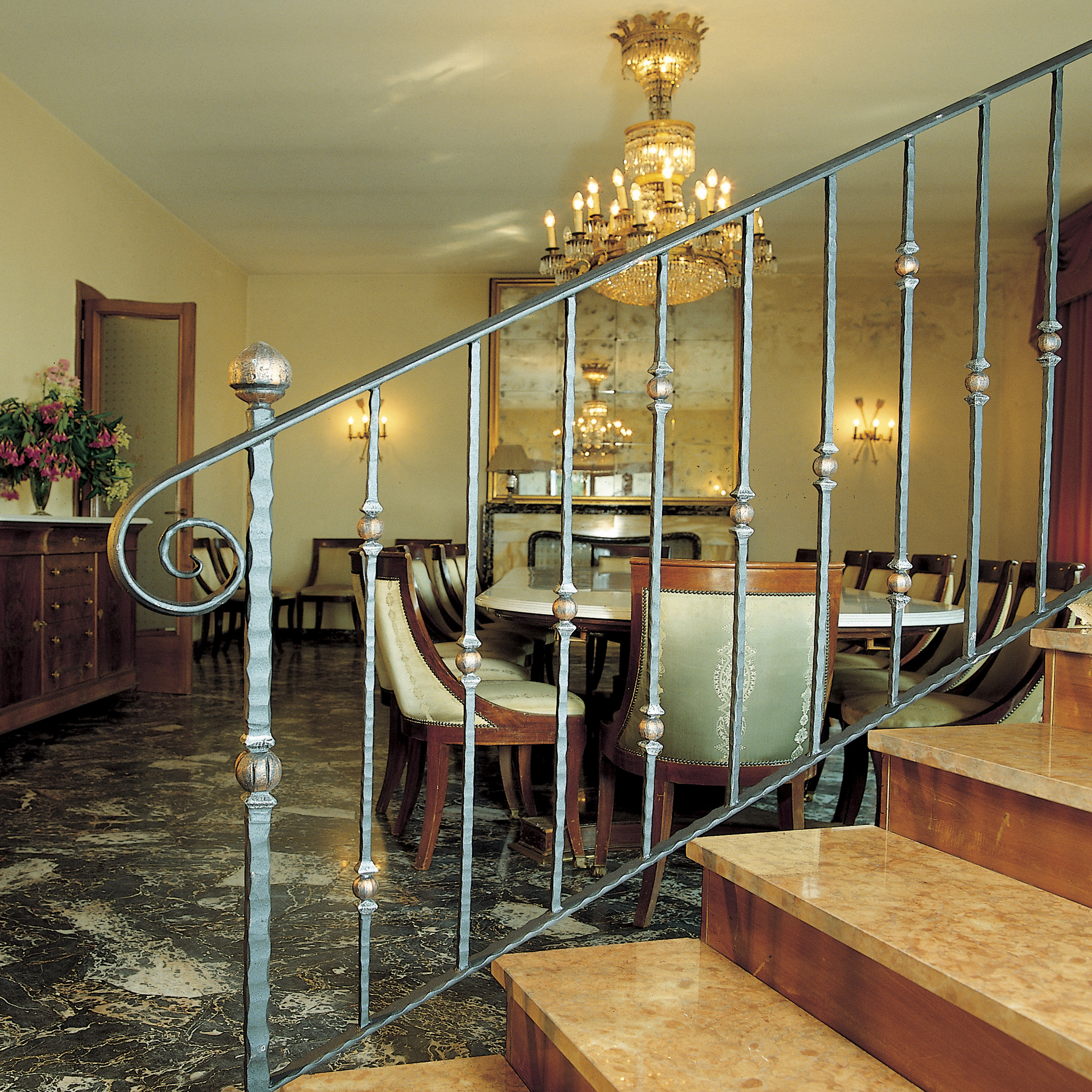 BARRA DE HIERRO FORJADO DOS BOLA 12X32MM 1M - 3