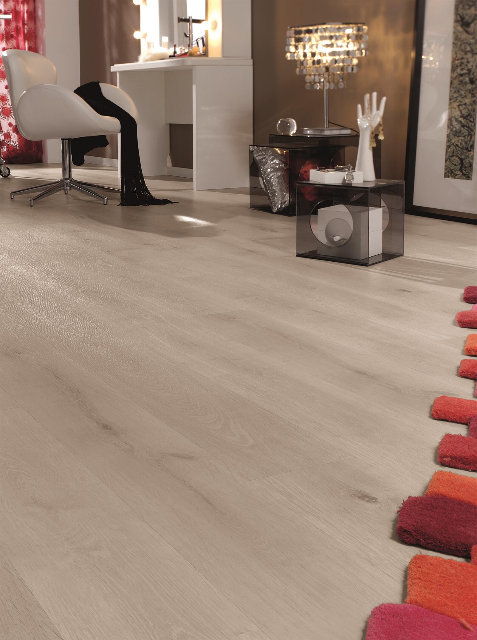 SUELO LAMINADO AC5 10MM MODELO TORONTO - 5