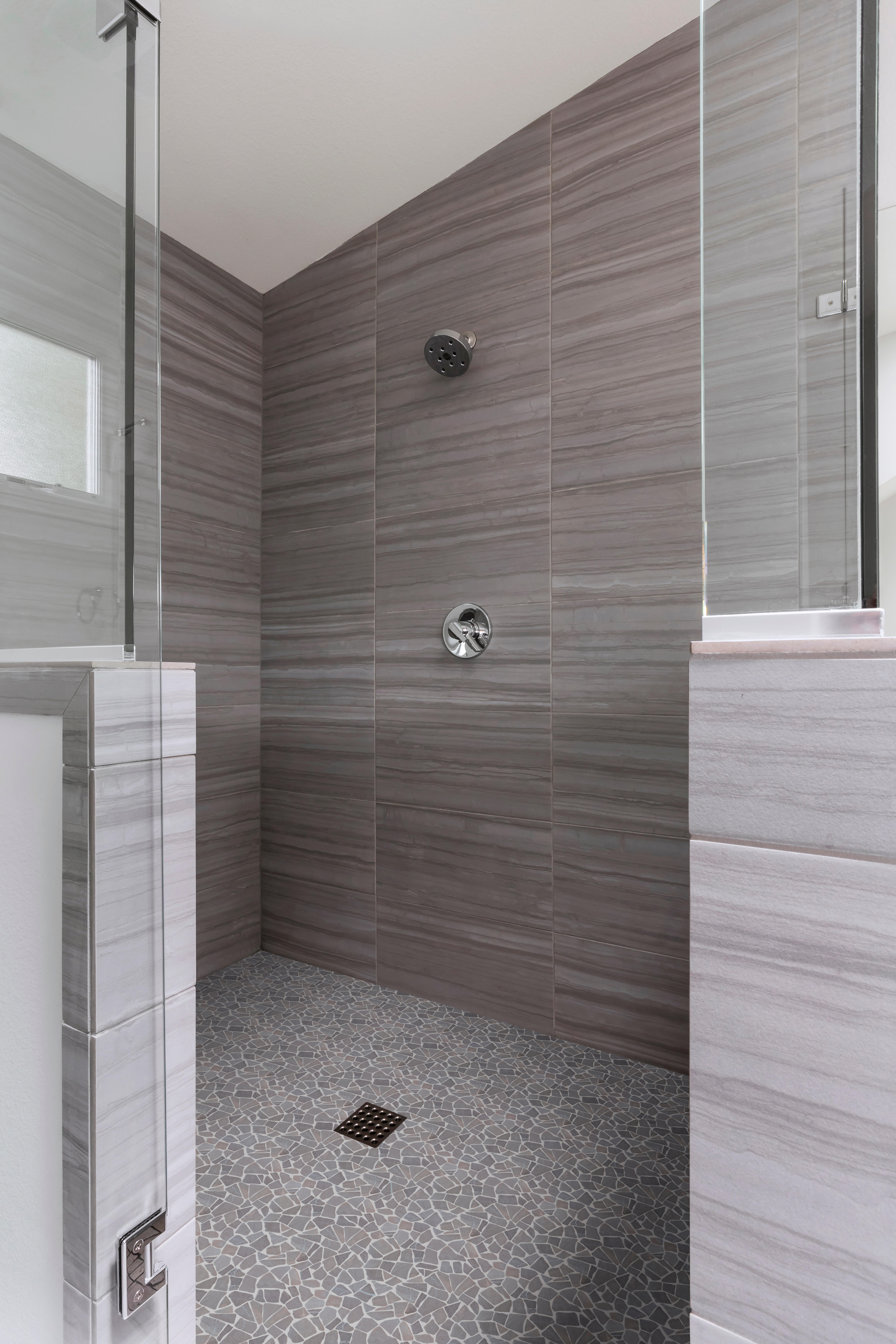 MOSAICO PIEDRA NATURAL 30X30CM GALET LISA NEGRO - 2