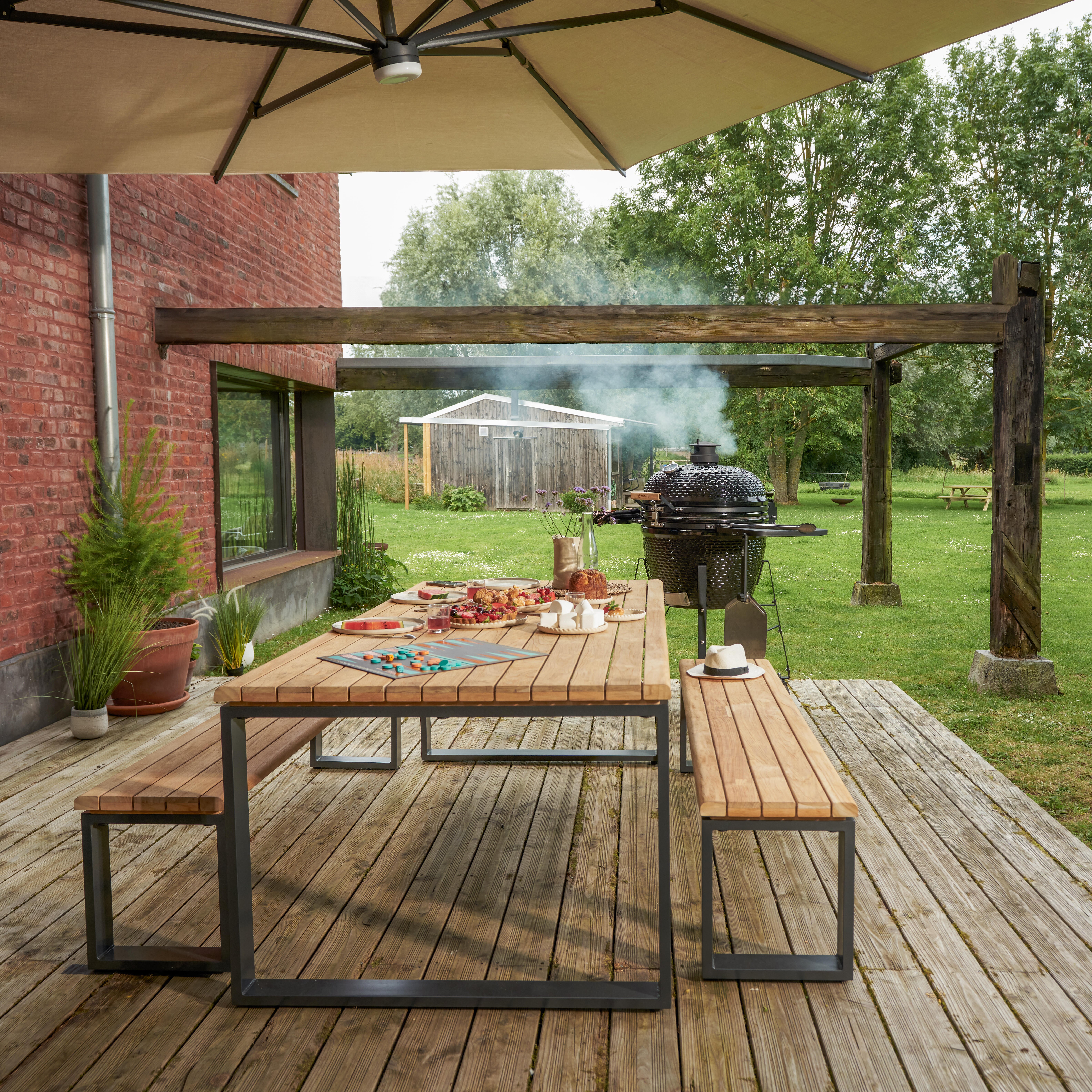 table sirokos naterial  - 0