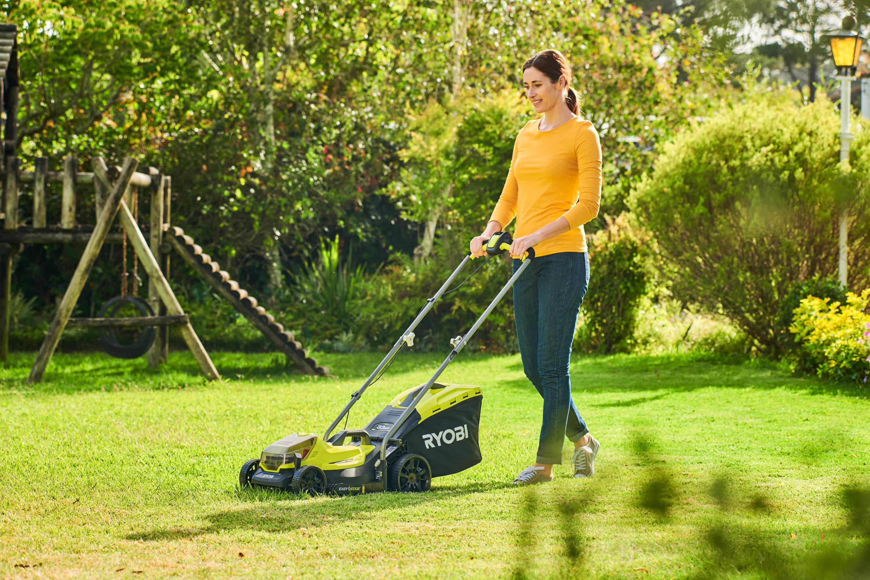 Tondeuse sur batterie 18V RYOBI Rlm18x33b50 l.33 cm - 6