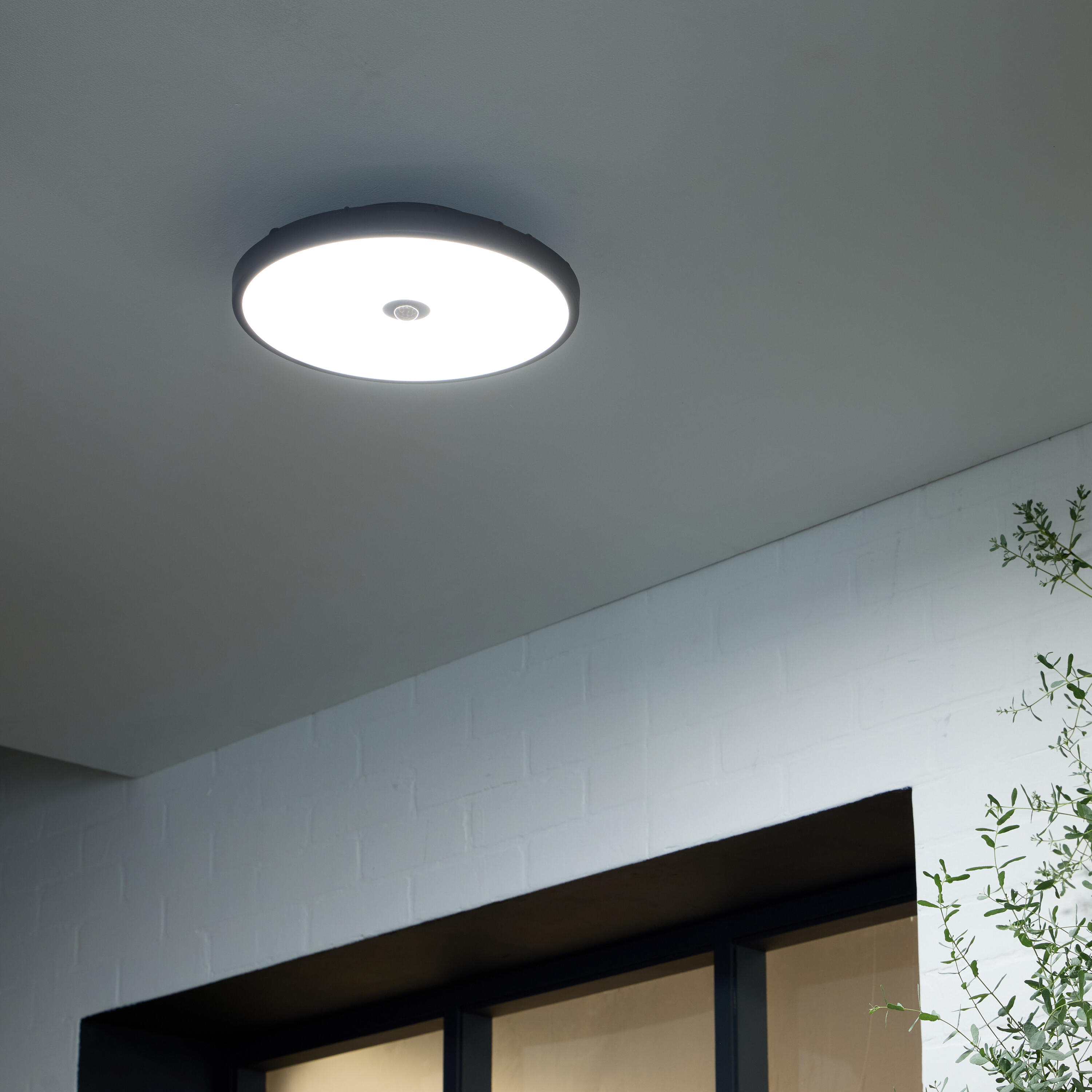 Plafonnier extérieur LED à détection, D.30 cm 2100 lumens, Pono INSPIRE - 2