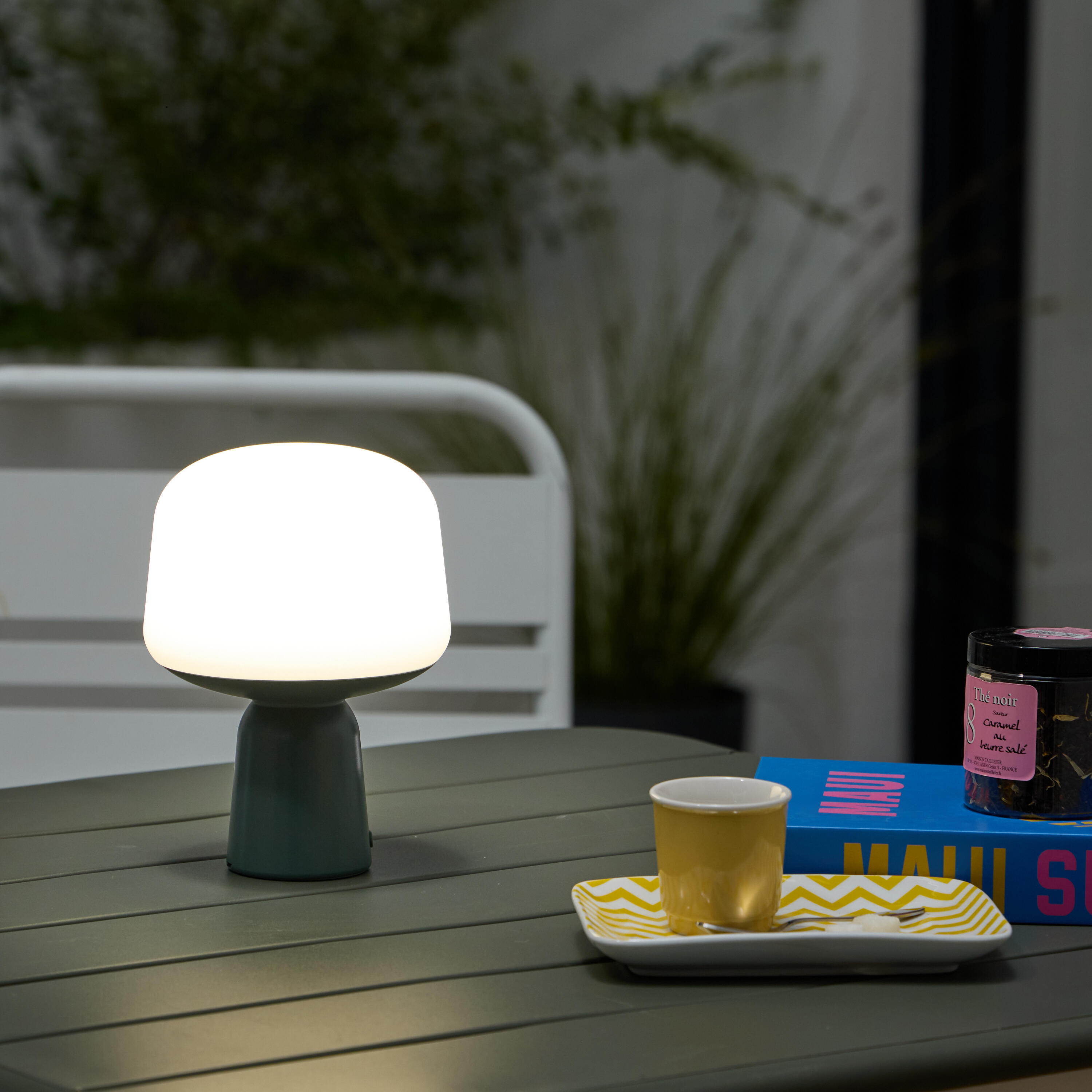 Lampe de table extérieur rechargeable USB, 500 Lumens, vert kaki Luno INSPIRE - 6