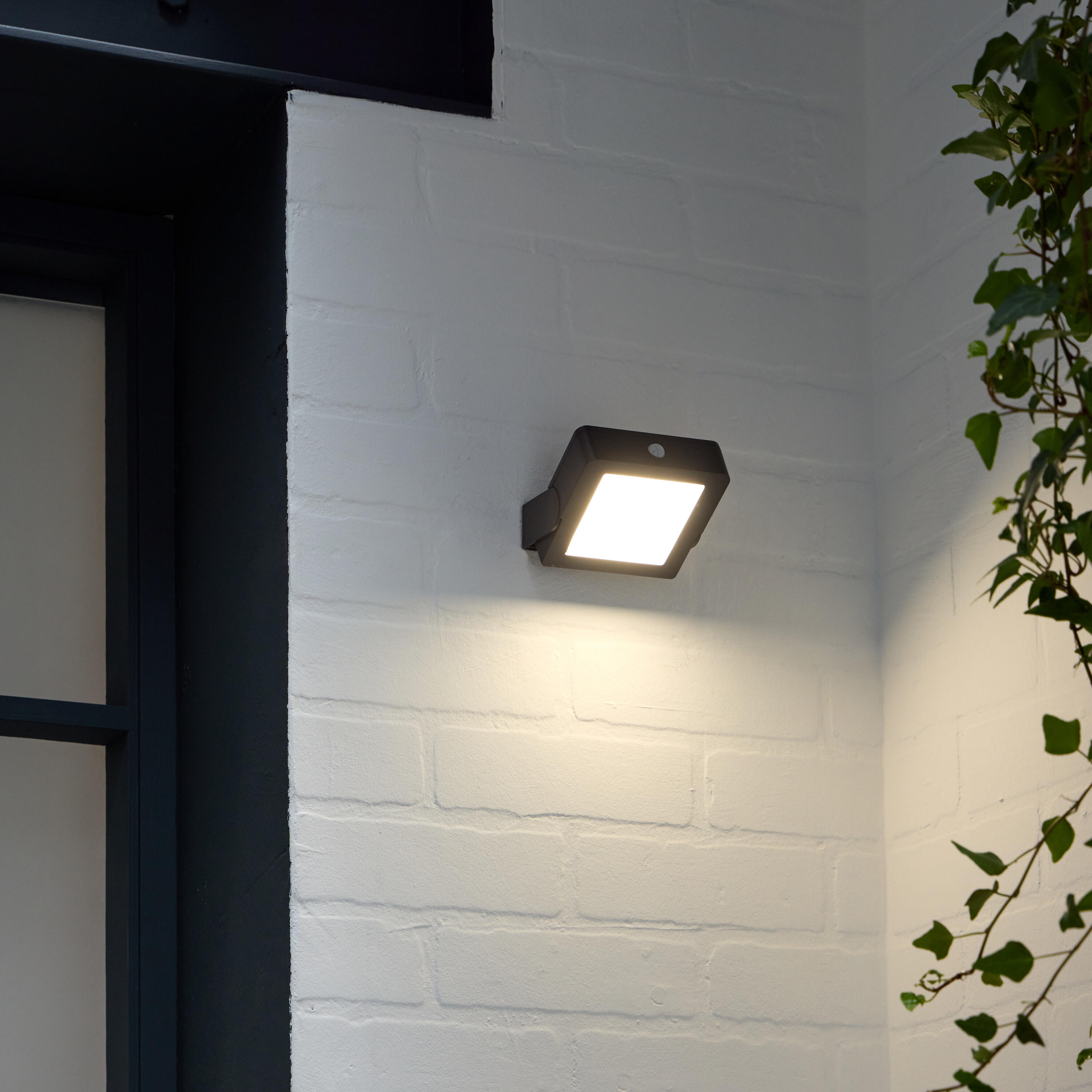 Candeeiro de parede solar 500lm 4000k ip54 Inspire - 12