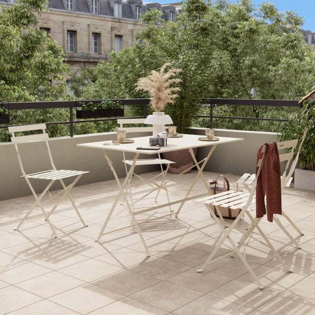 Conjunto de muebles de jardín Flora de acero para 4 comensales