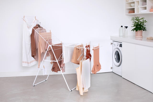 Etendoir à linge sur pieds25 m blanc BRABANTIA