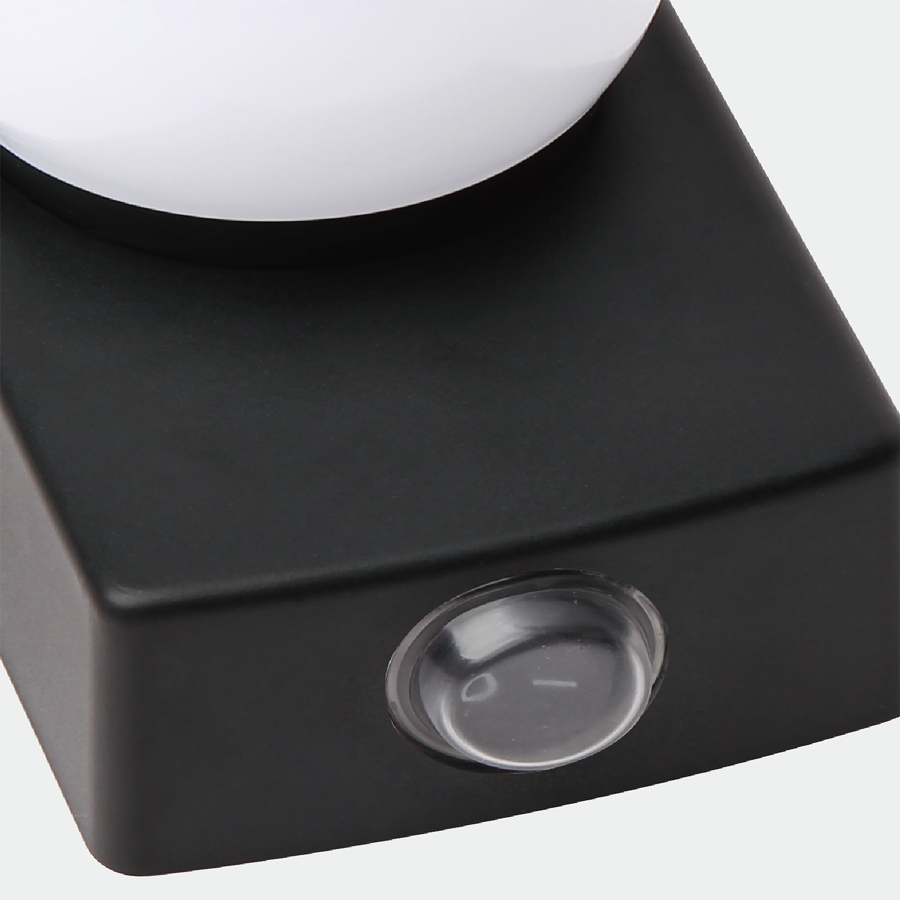 Applique LED salle de bain Lizzled L.60 cm, 5 boules, noir INSPIRE - 2