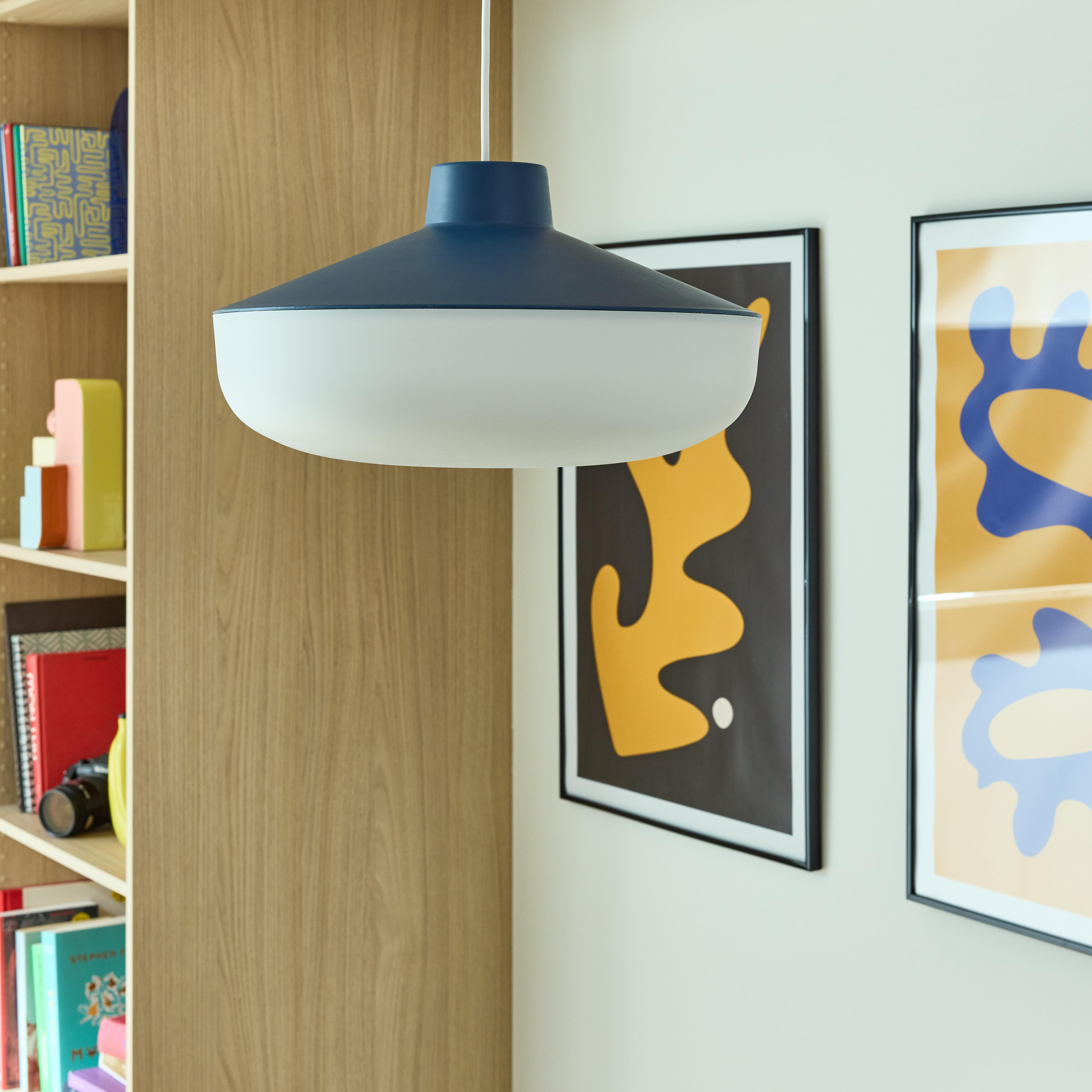 Suspension Tiga, plastique recyclé, bleu, D.38cm, INSPIRE, E27 - 2