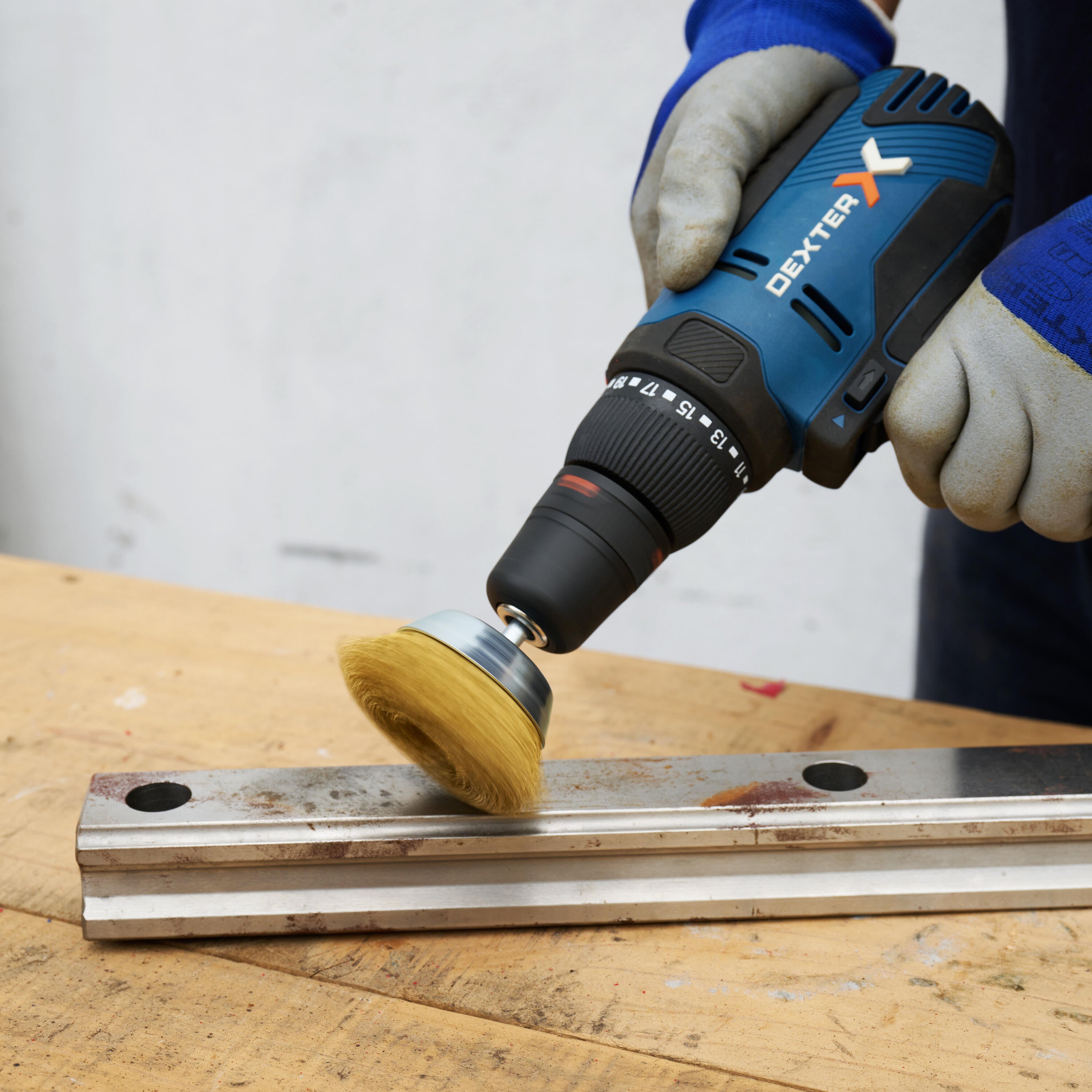 Escova copo com fios aço/latão para berbequim encaixe hexagonal D75 mm Dexter - 7