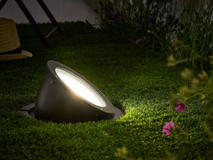 4 Idee con i Faretti LED da Esterno - Illuminazione Giardino