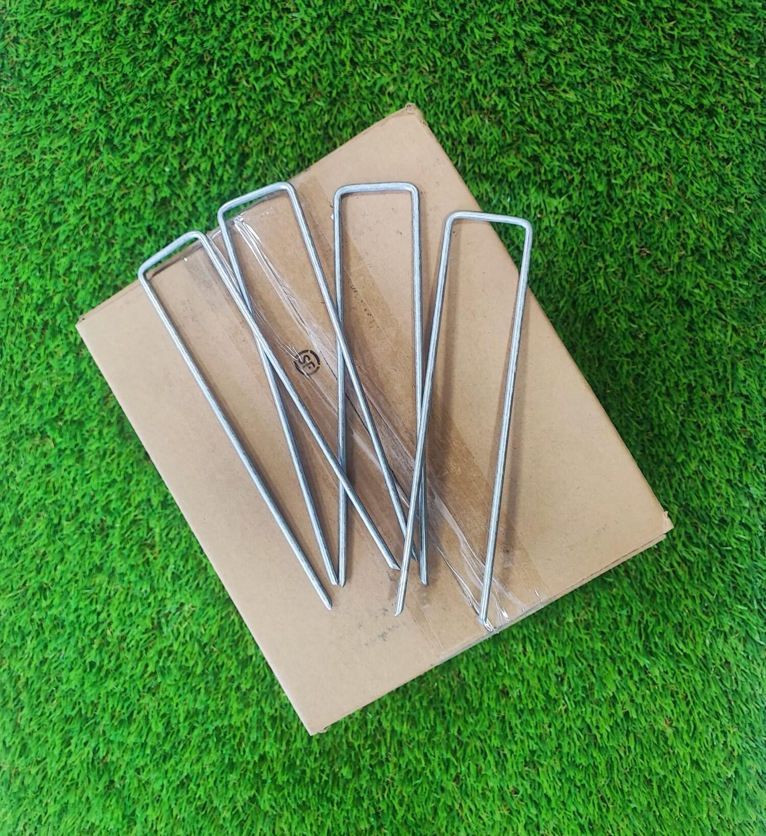 Clip para instalación de césped artificial  15x3,5 cm caja de 225 unidades - 4