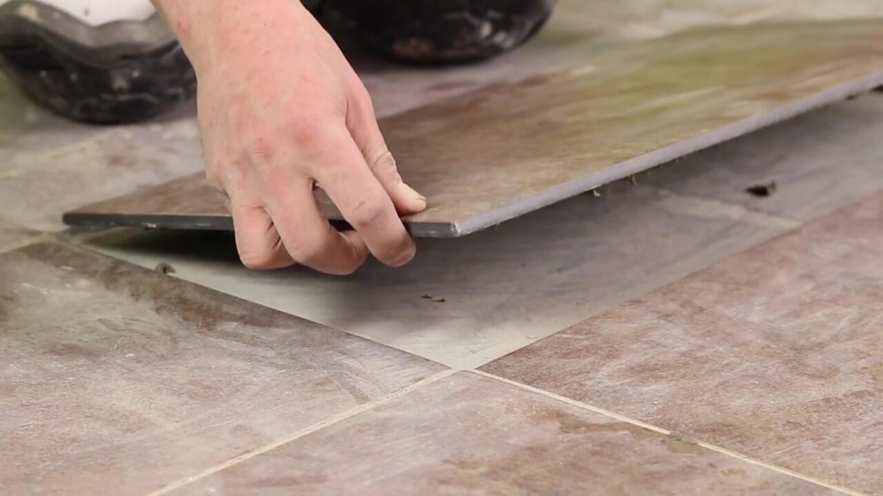 Comment remplacer un carreau de carrelage ? Leroy Merlin — free download
