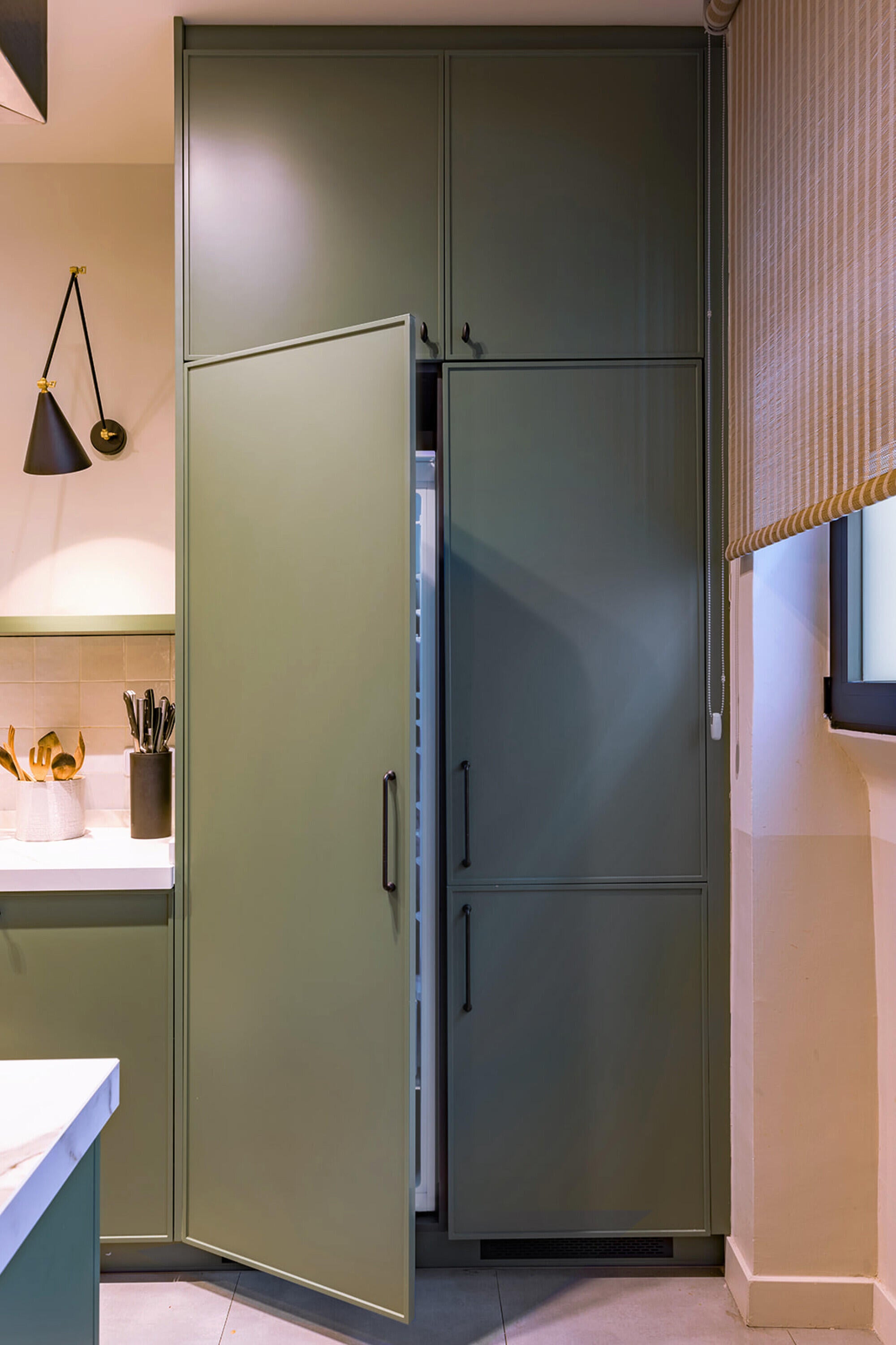 Frigorífico 1 puerta integrable FAGOR 3FIB 1725 cíclico 177cm 316L blanco clase E - 4