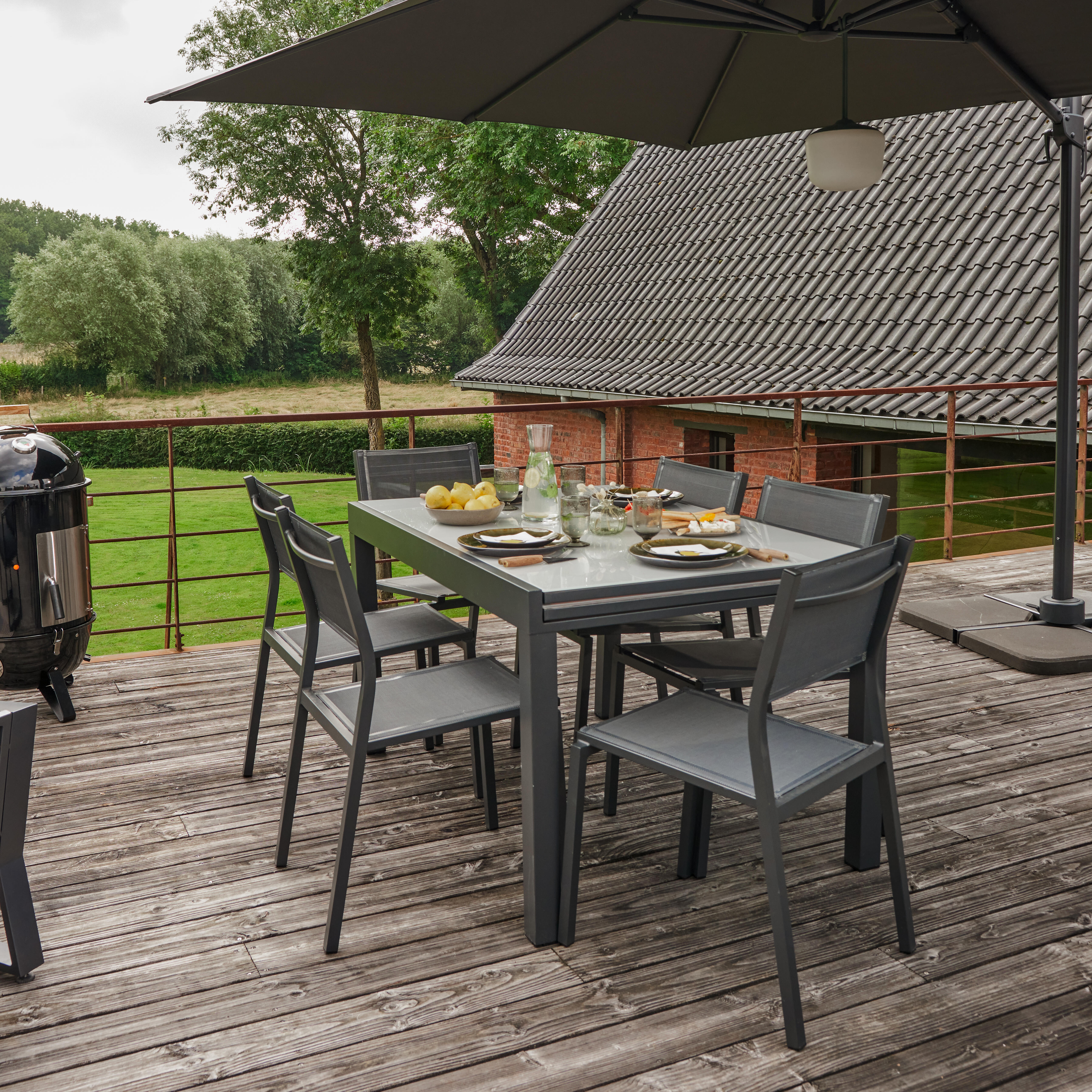 chaise lyra beta naterial  - 2