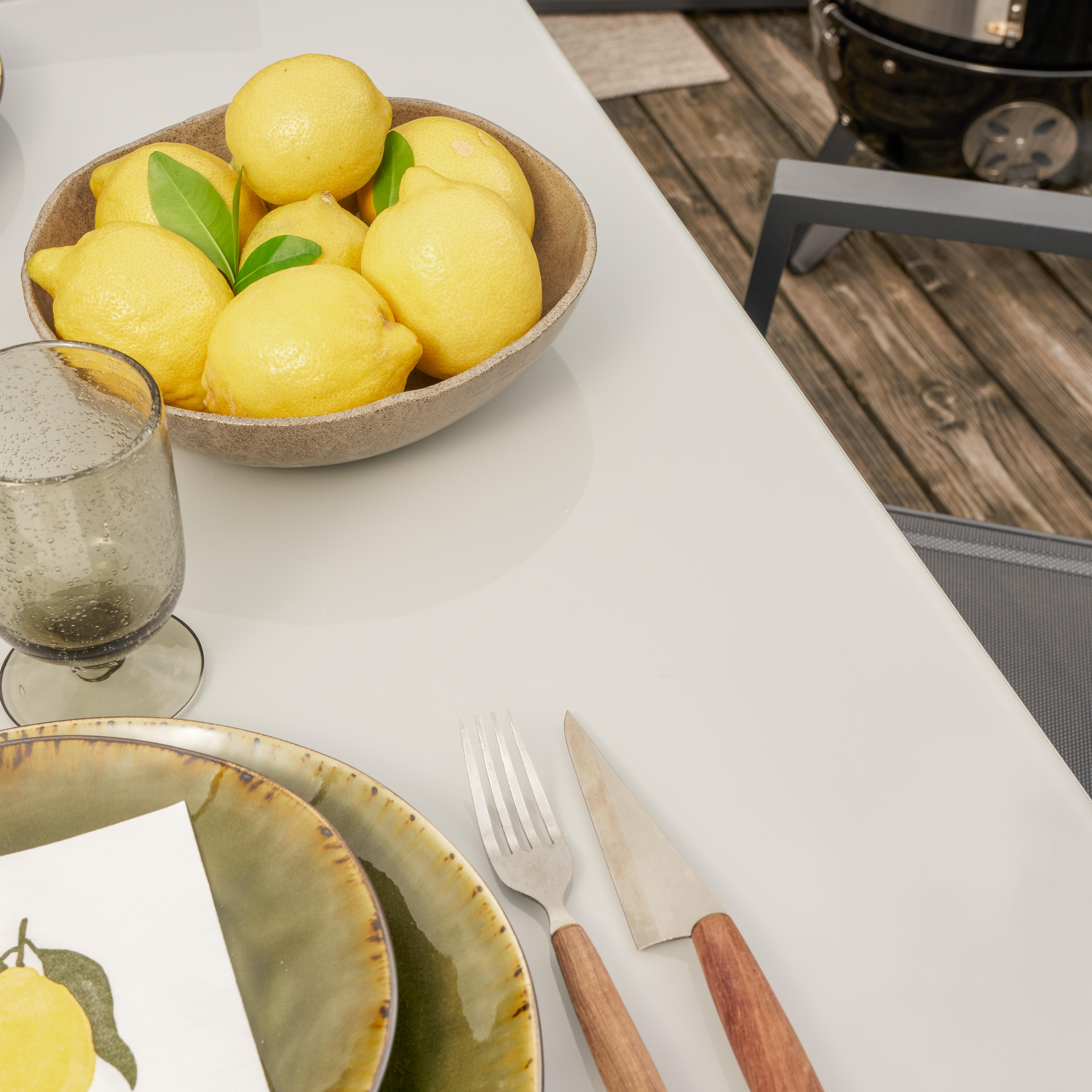 Tavolo da giardino allungabile LYRA II NATERIAL in alluminio antracite con piano in vetro per 10 persone 135/270x90cm - 17