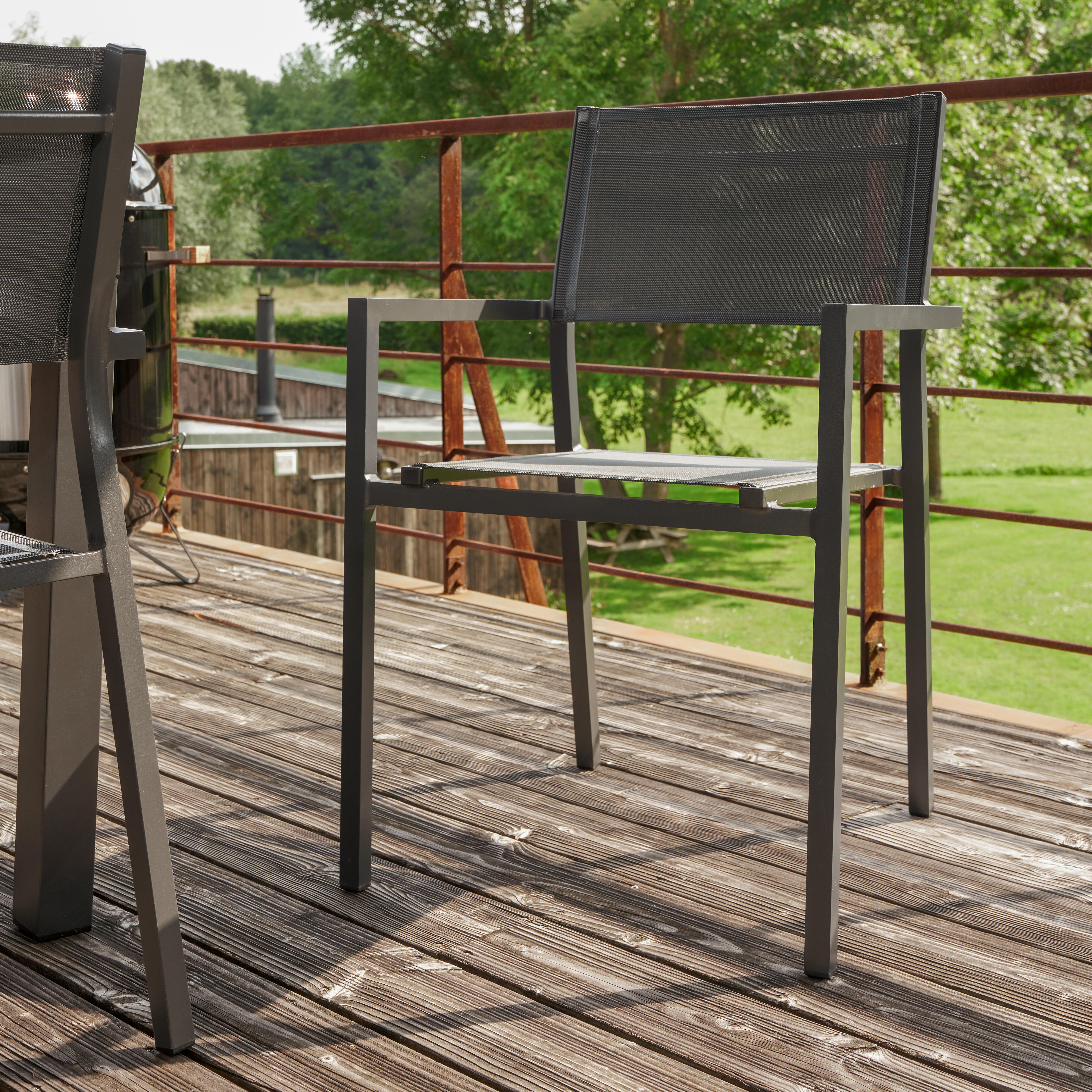 Sedia da giardino in alluminio con braccioli Orion Alpha NATERIAL, seduta in textilene grigio - 5