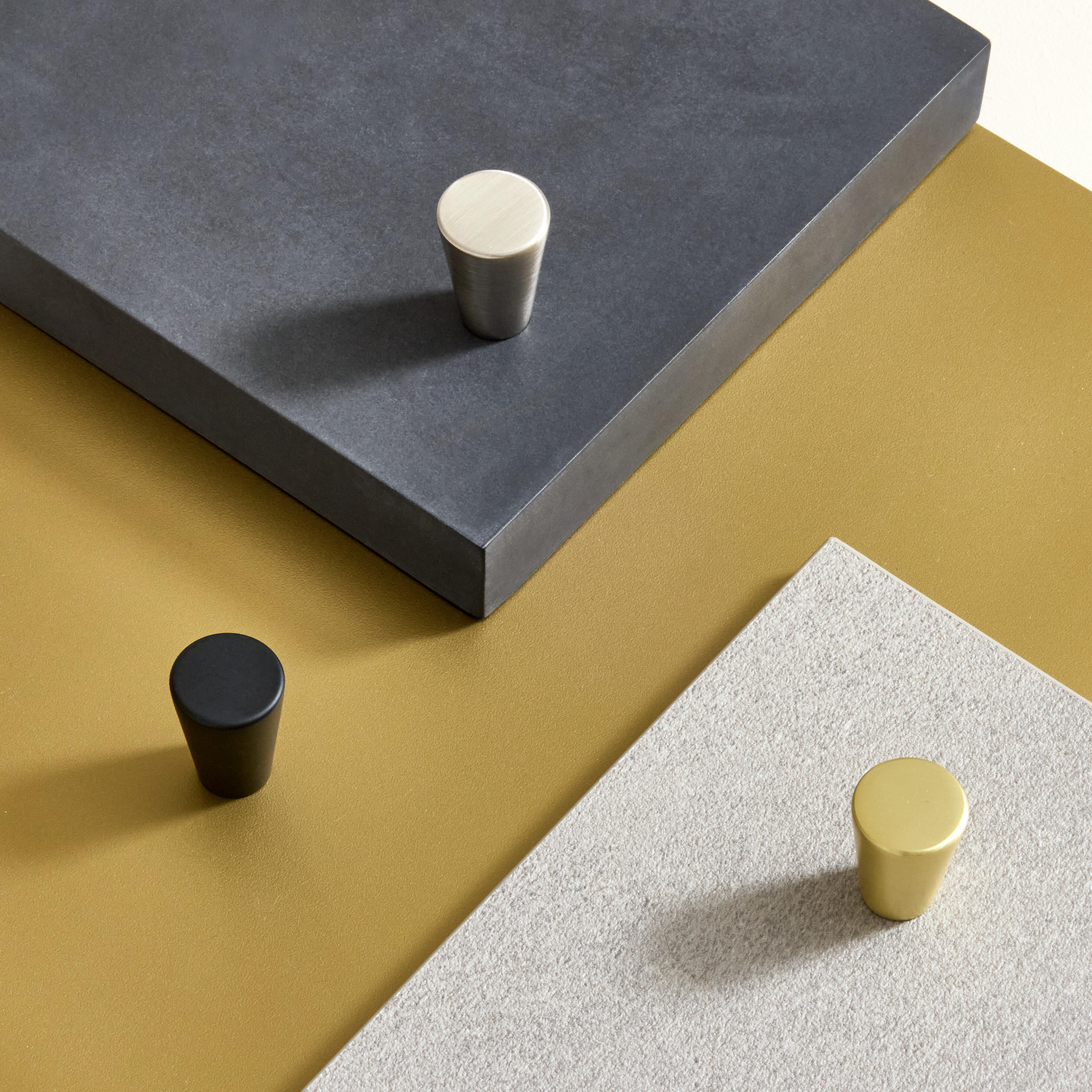 4 Puxadores alumínio escovado latão 19 mm Inspire Lima - 3