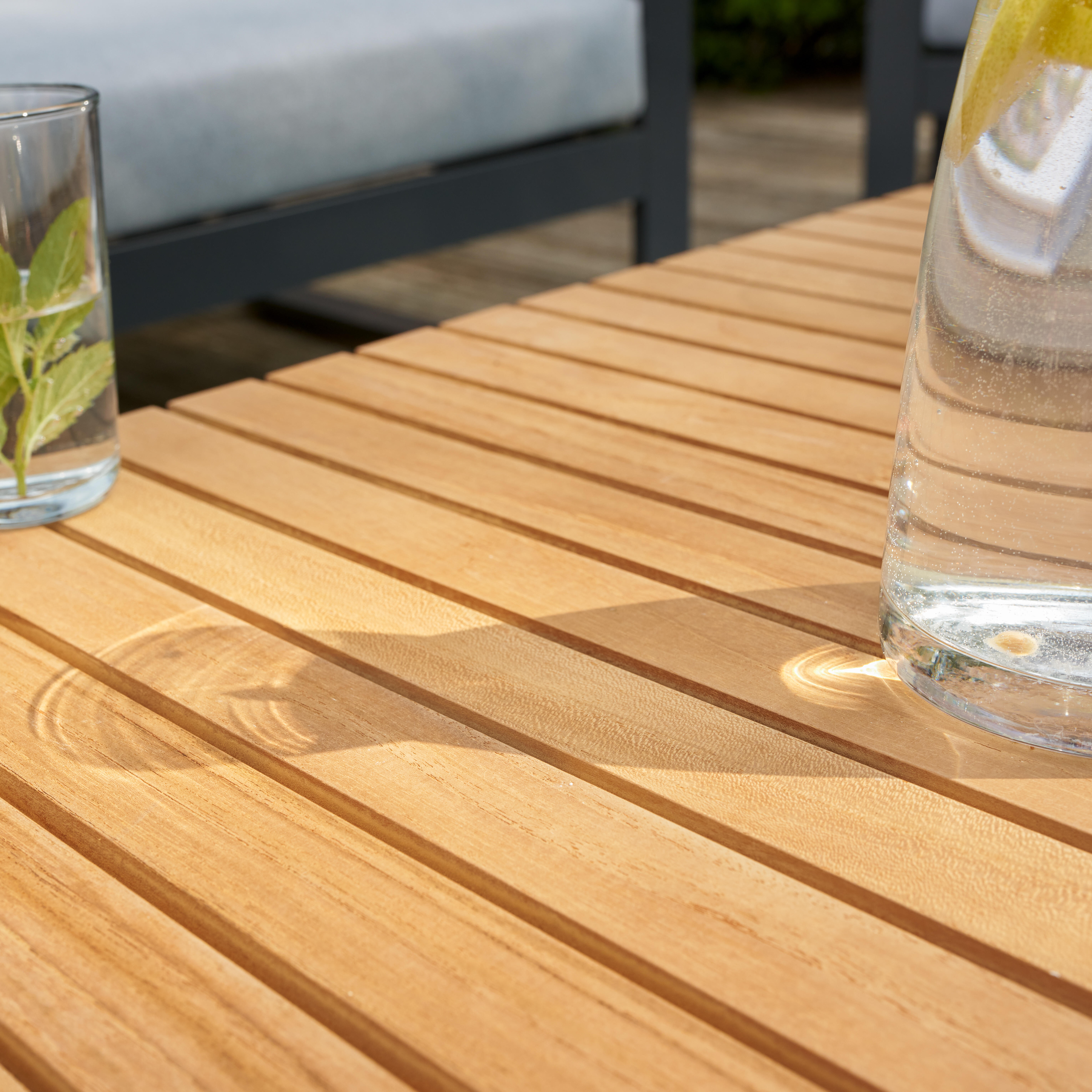 Tavolino da caffè da giardino Persea NATERIAL in alluminio con piano in teak Teak naturale per 1 persona 115x70cm - 7