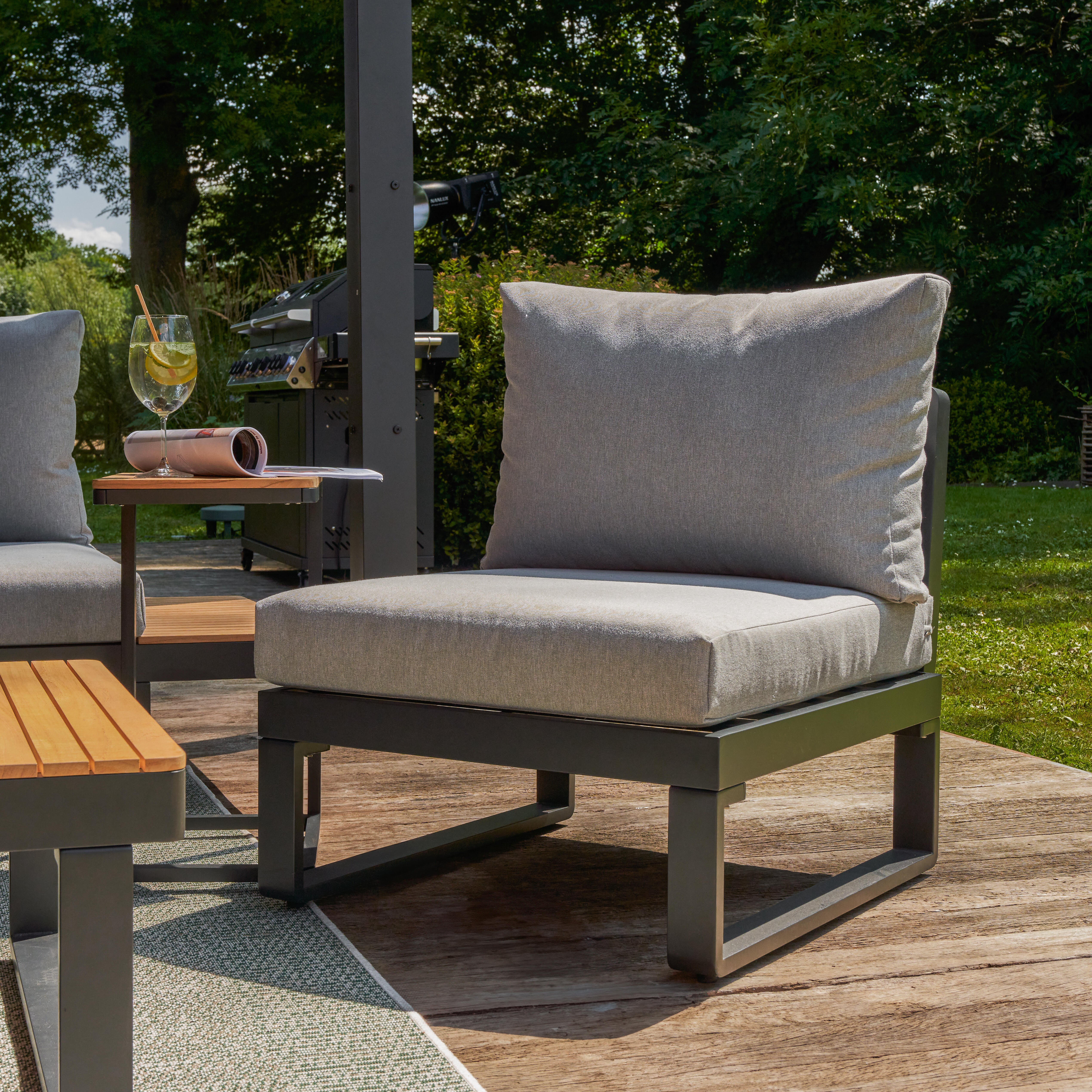 Poltrona centrale con cuscino grigio Persea NATERIAL, struttura in alluminio seduta in alluminio grigio, L 65 x H 68.4 x P 80 cm - 4