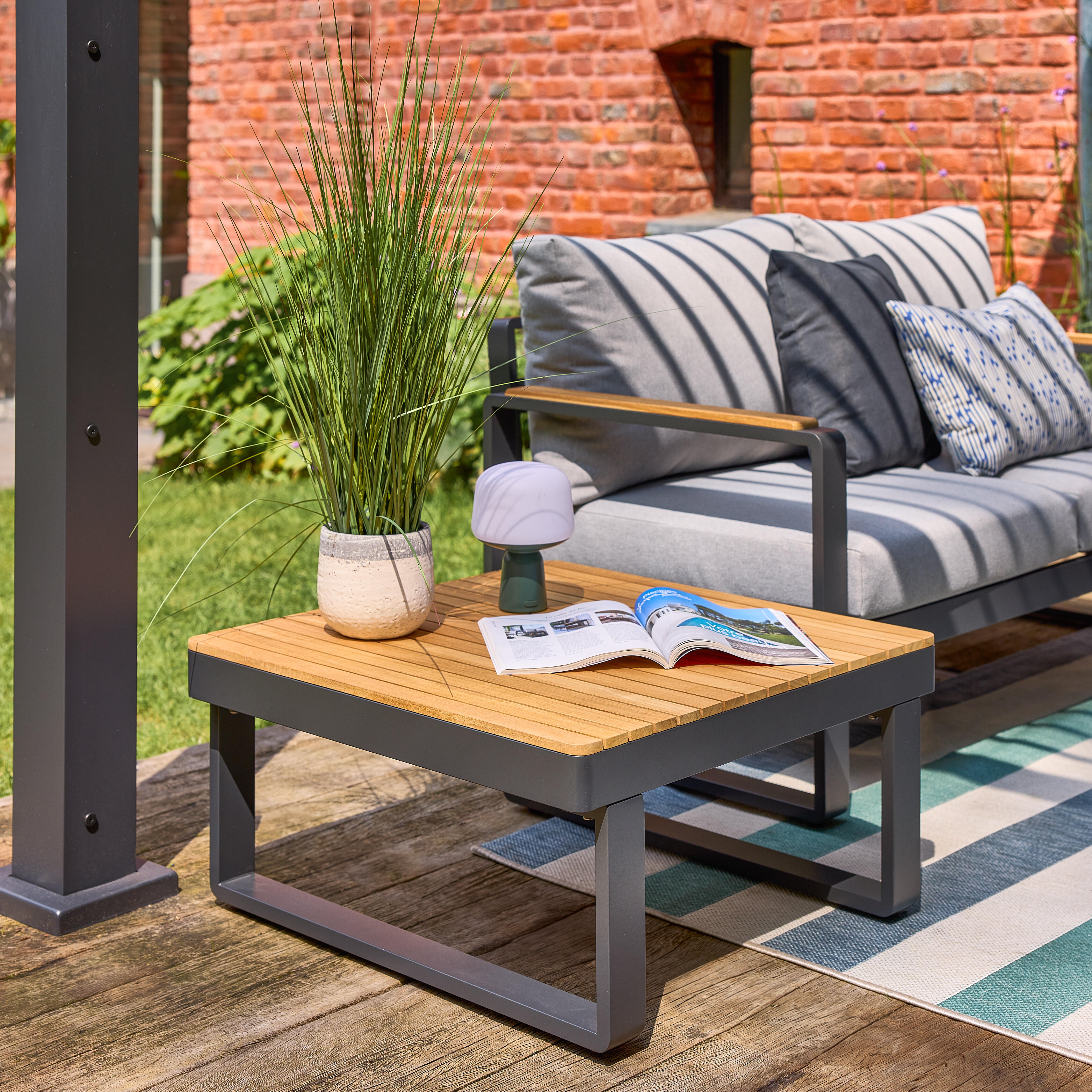 Table basse en aluminium et teck gris anthracite 70x70 cm Persea NATERIAL - 3