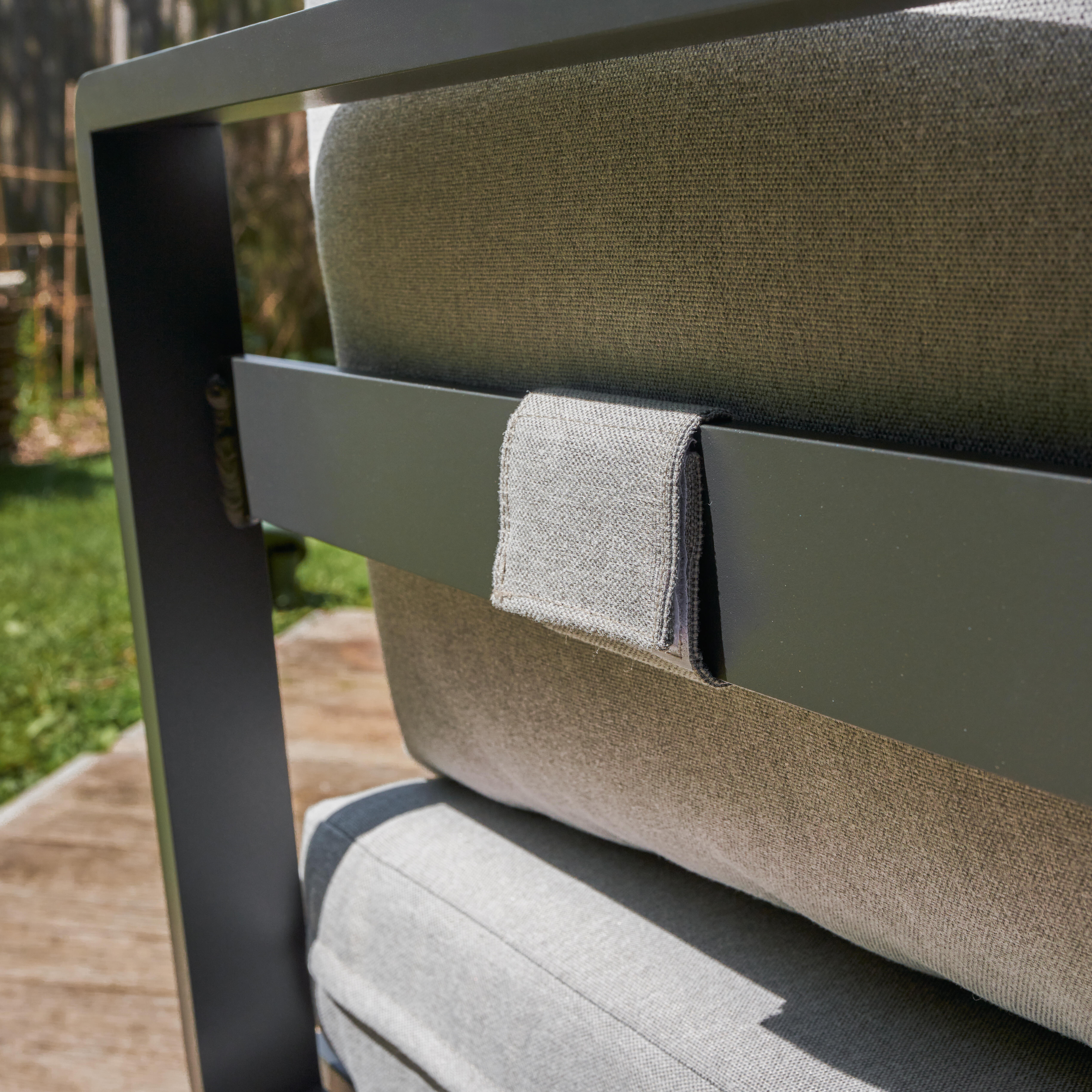 Salon bas d'angle 5 places NATERIAL PERSEA gris anthracite en aluminium et teck - 11