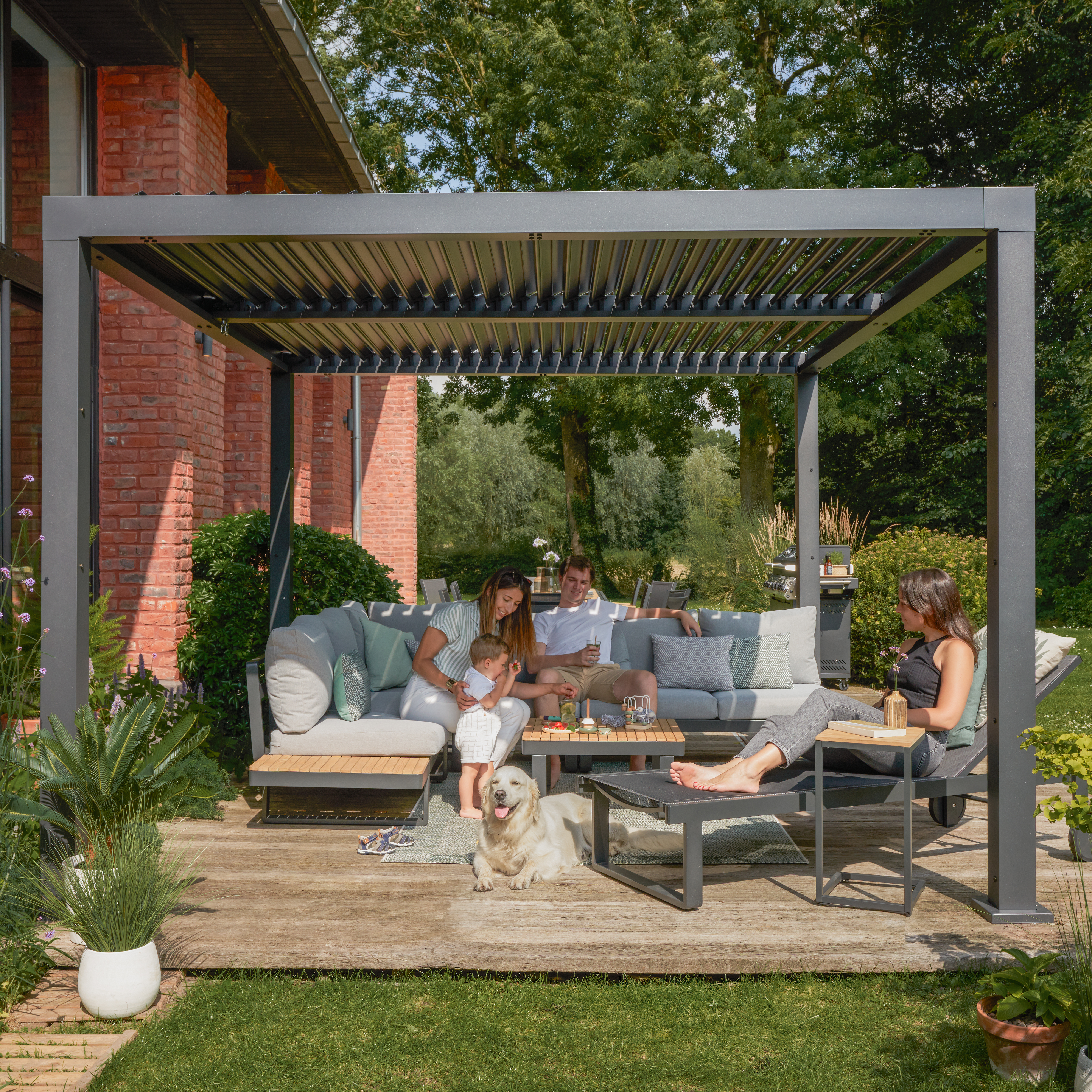 foto ambiente mobili da giardino material persea 