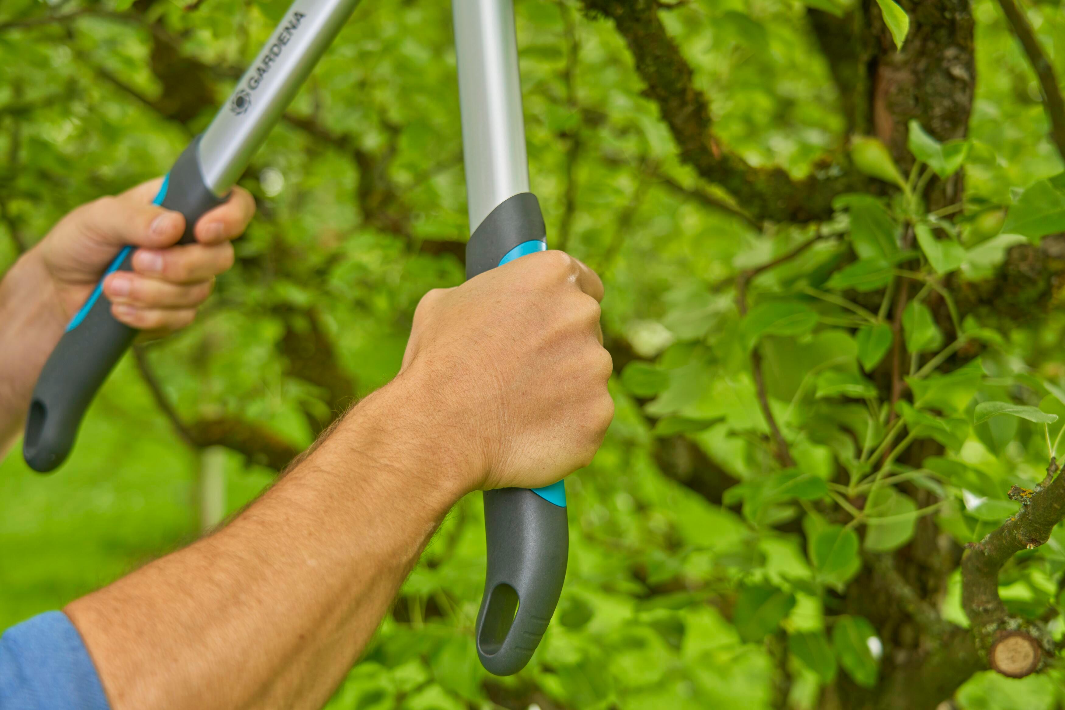 Svettatoio GARDENA EasyCut S 55 cm per rami da 45 mm - 5