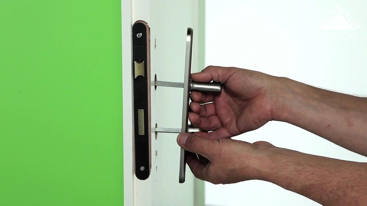 Comment changer une poignée de porte d'intérieur ? Leroy Merlin — free download