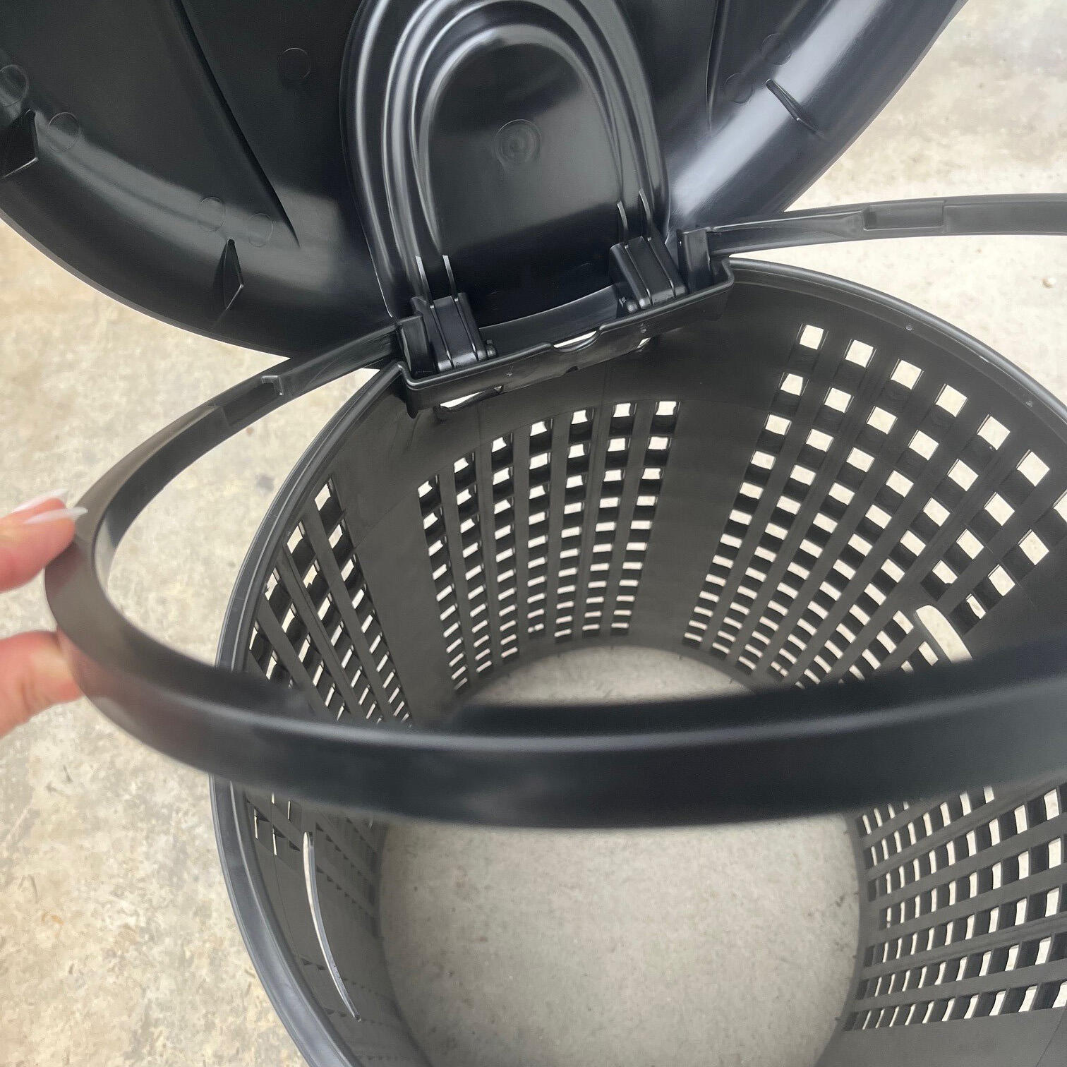 Trespolo in polietilene alta densità STEFANPLAST 110 LT nero - 5