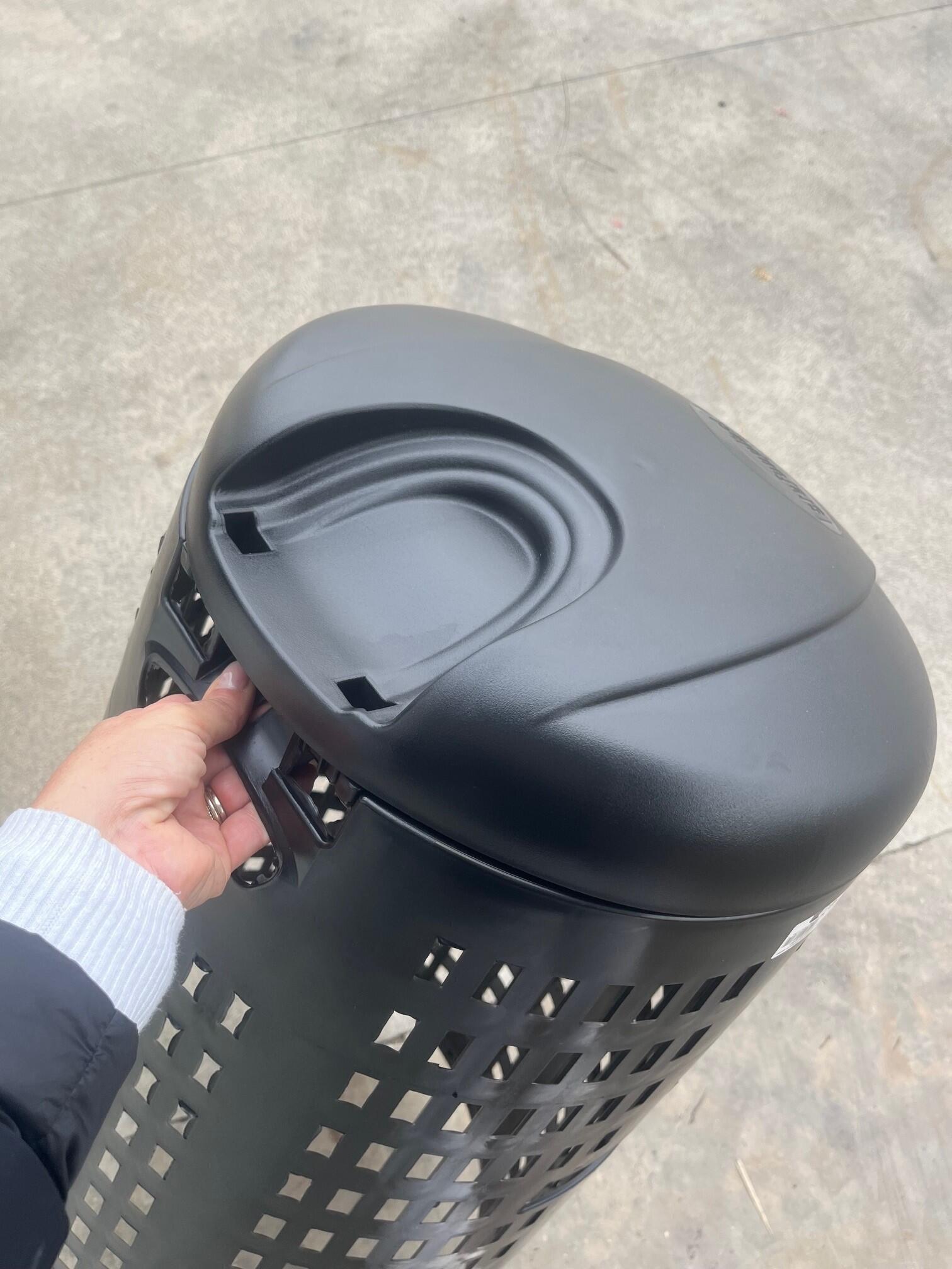 Trespolo in polietilene alta densità STEFANPLAST 110 LT nero - 2