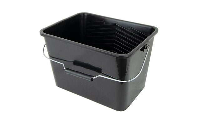 BALDE PARA TINTA EM PLÁSTICO 7L