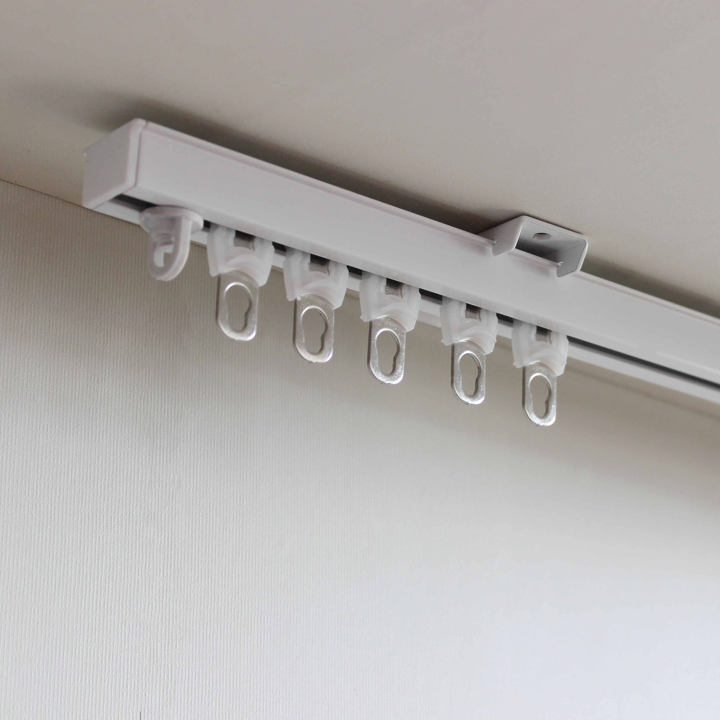 Kit calha manual de alumínio 200cm branco Magleva Inspire - 6