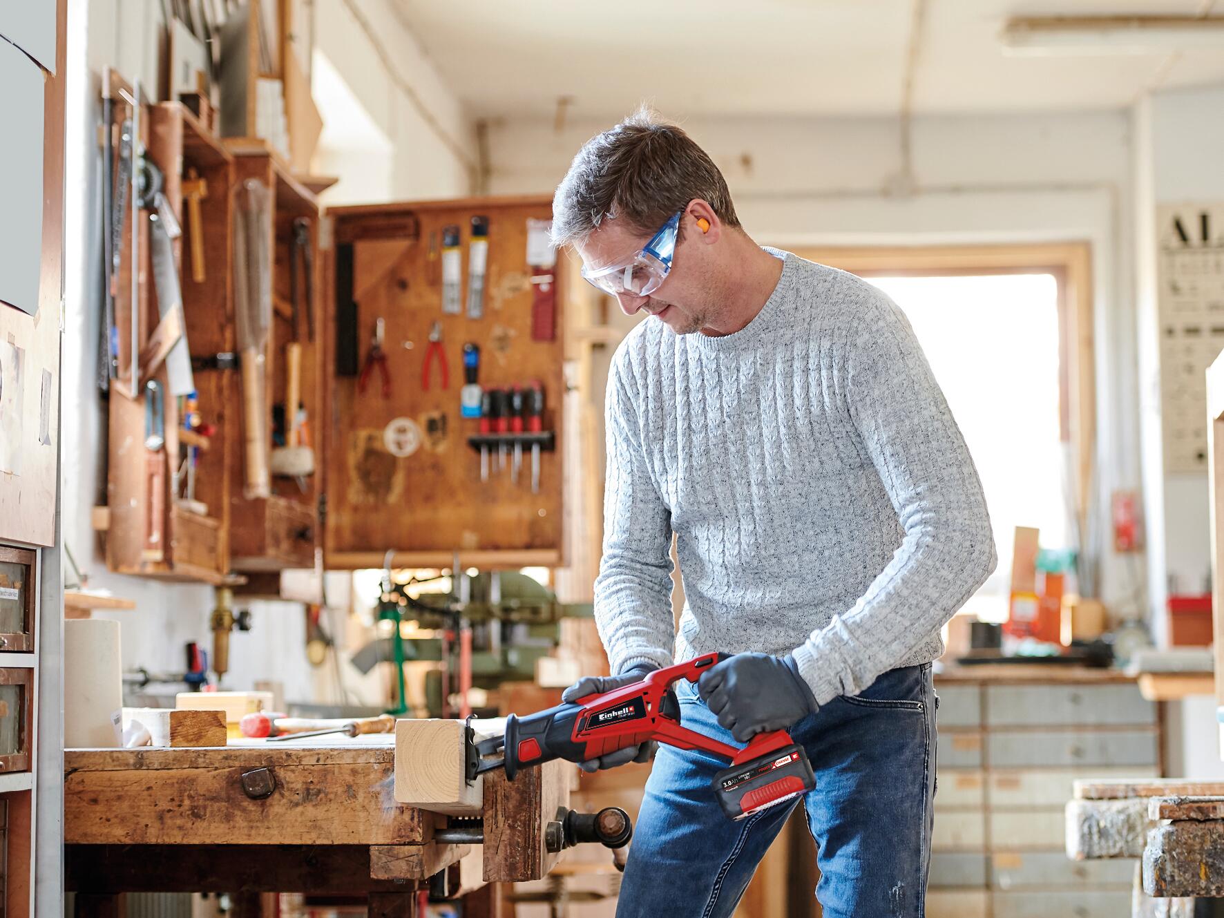 Serra sabre sem fio 18V TC-AP 18/2800 S/B - 5