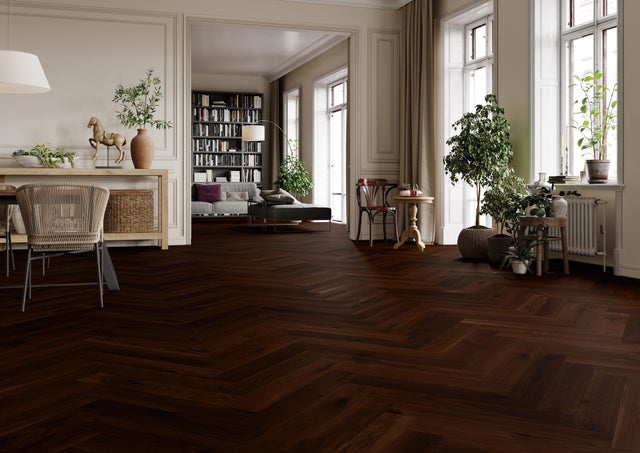 Parquet multistrato Spina italiana M ARTENS in marrone scuro spazzolato natura 0.65 m²