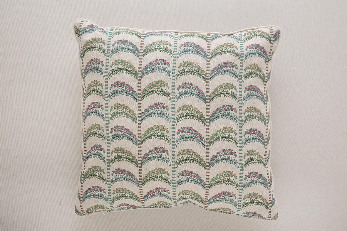 Cojín decorativo cuadrado Loreto Coord espigas algodón, lino azules rojas sobre fondo crudo 50x50cm - 4