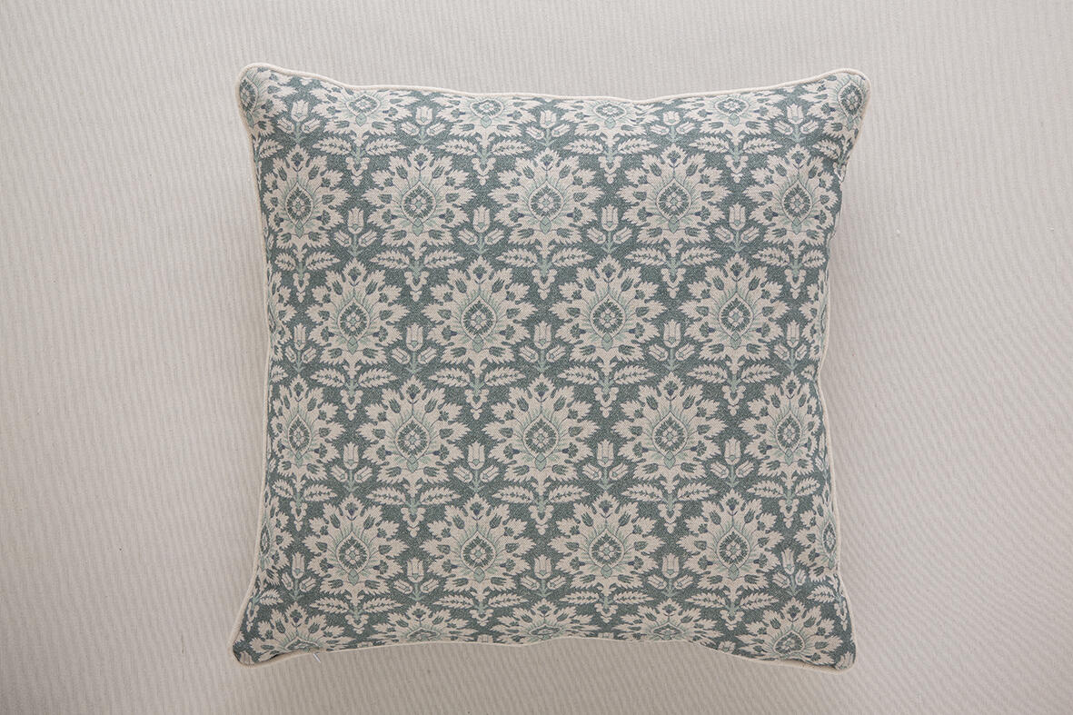 Cojín decorativo cuadrado Cea algodón, lino arabesco crudo con fondo azul 50x50cm - 4