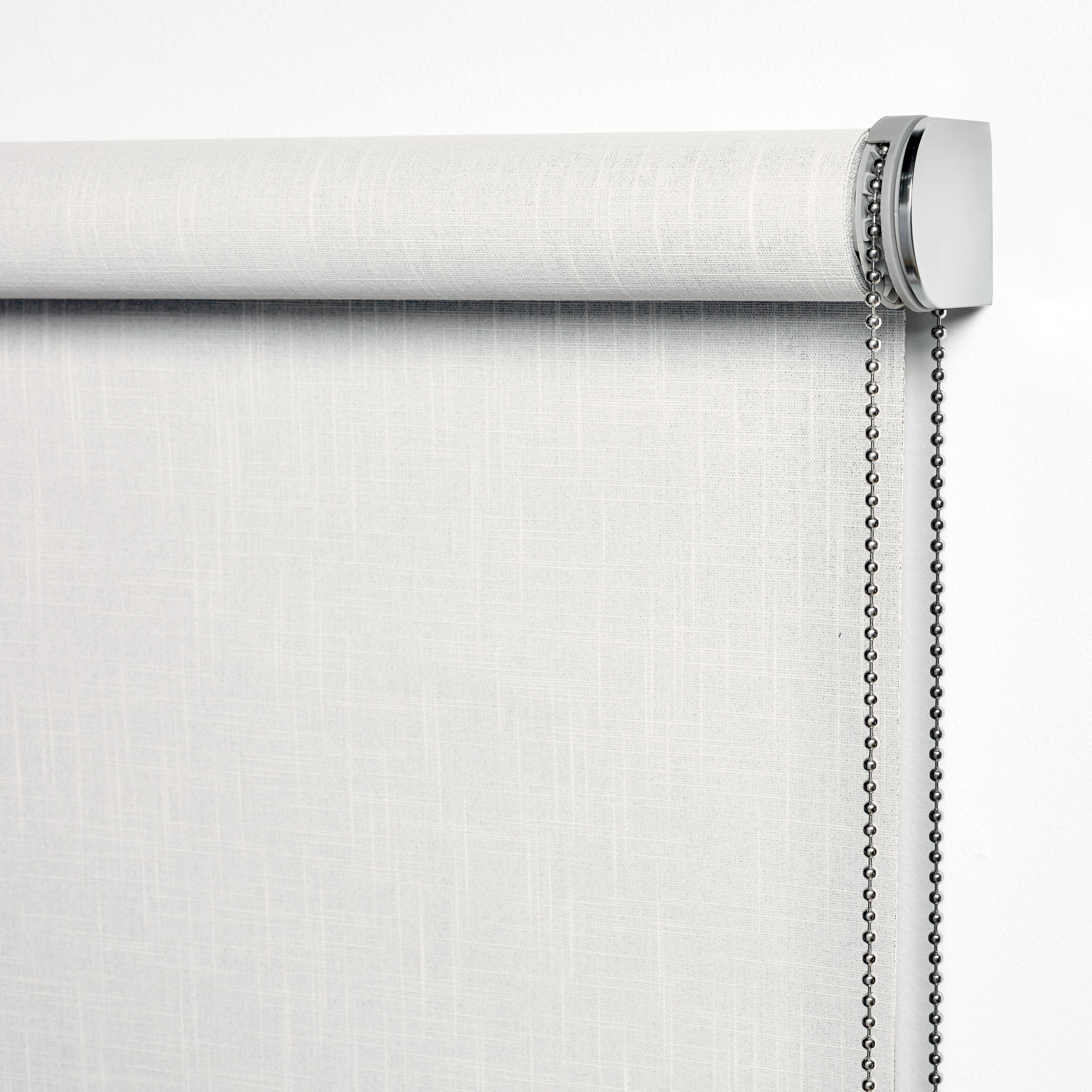 Estor enrollable opaco Malawi de 90x250 poliéster liso blanco INSPIRE con cadena. Instalación sin taladrar - 9