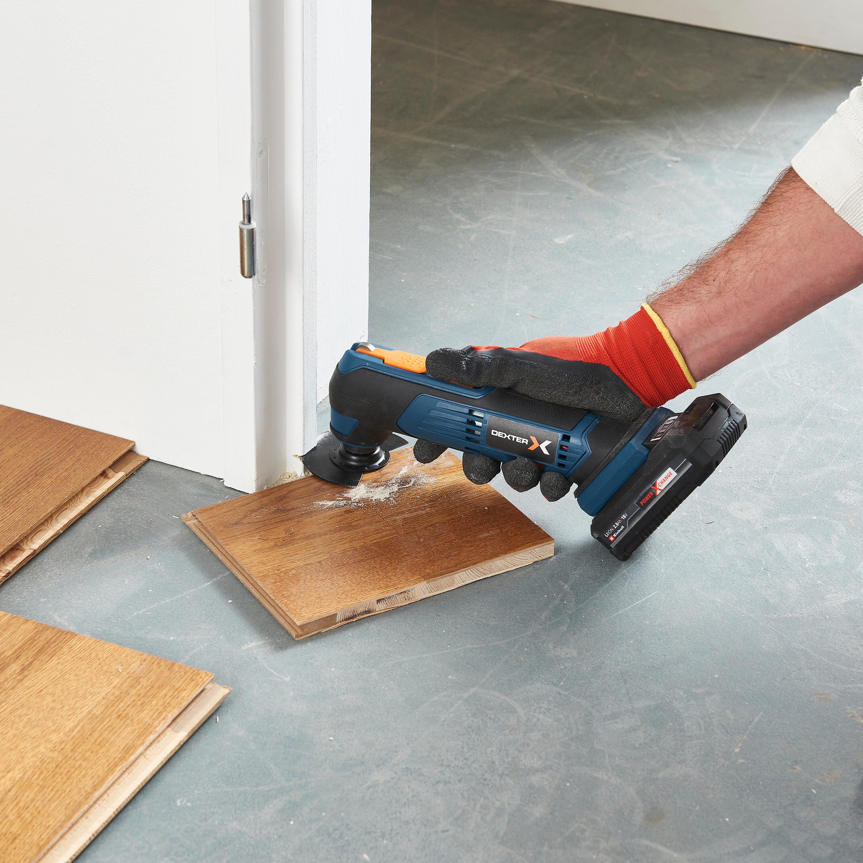Multiherramienta DEXTER POWER X-CHANGE 18V + 1 Batería 2.0Ah + Cargador - 4