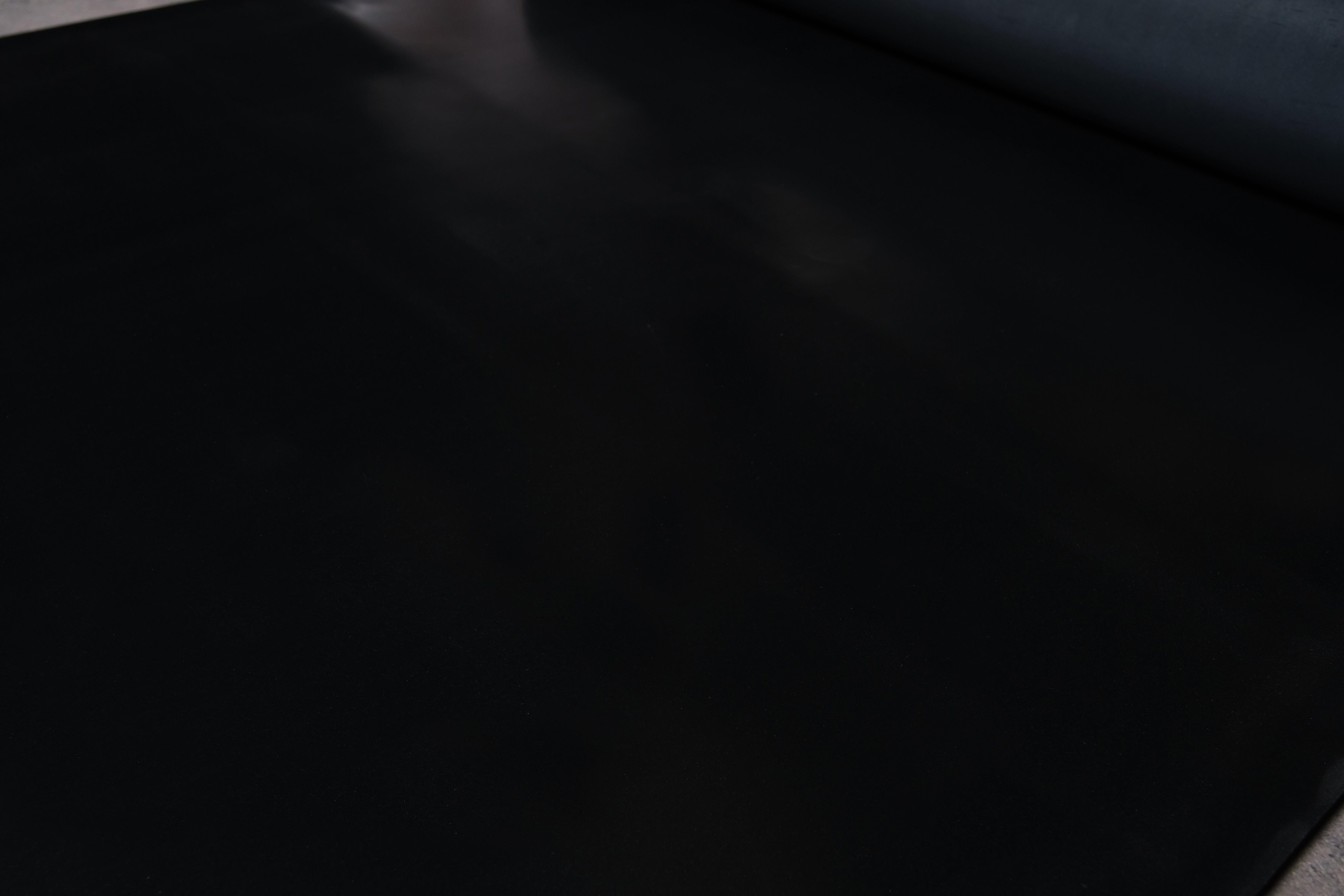 PAVIMENTO DE BORRACHA À MEDIDA LISO LARGURA 1,20M PRETO