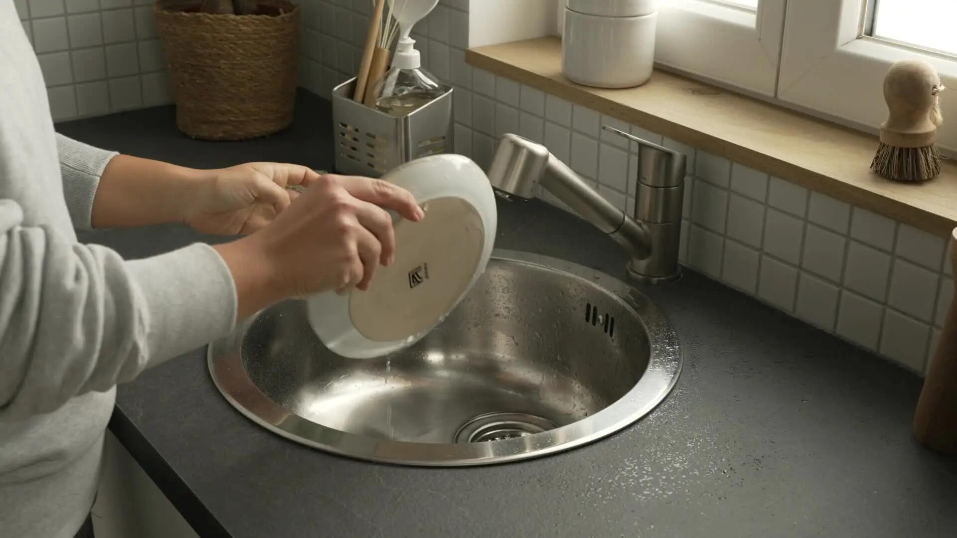 Robinet de cuisine avec douchette noir, Kemi, DELINIA - 2