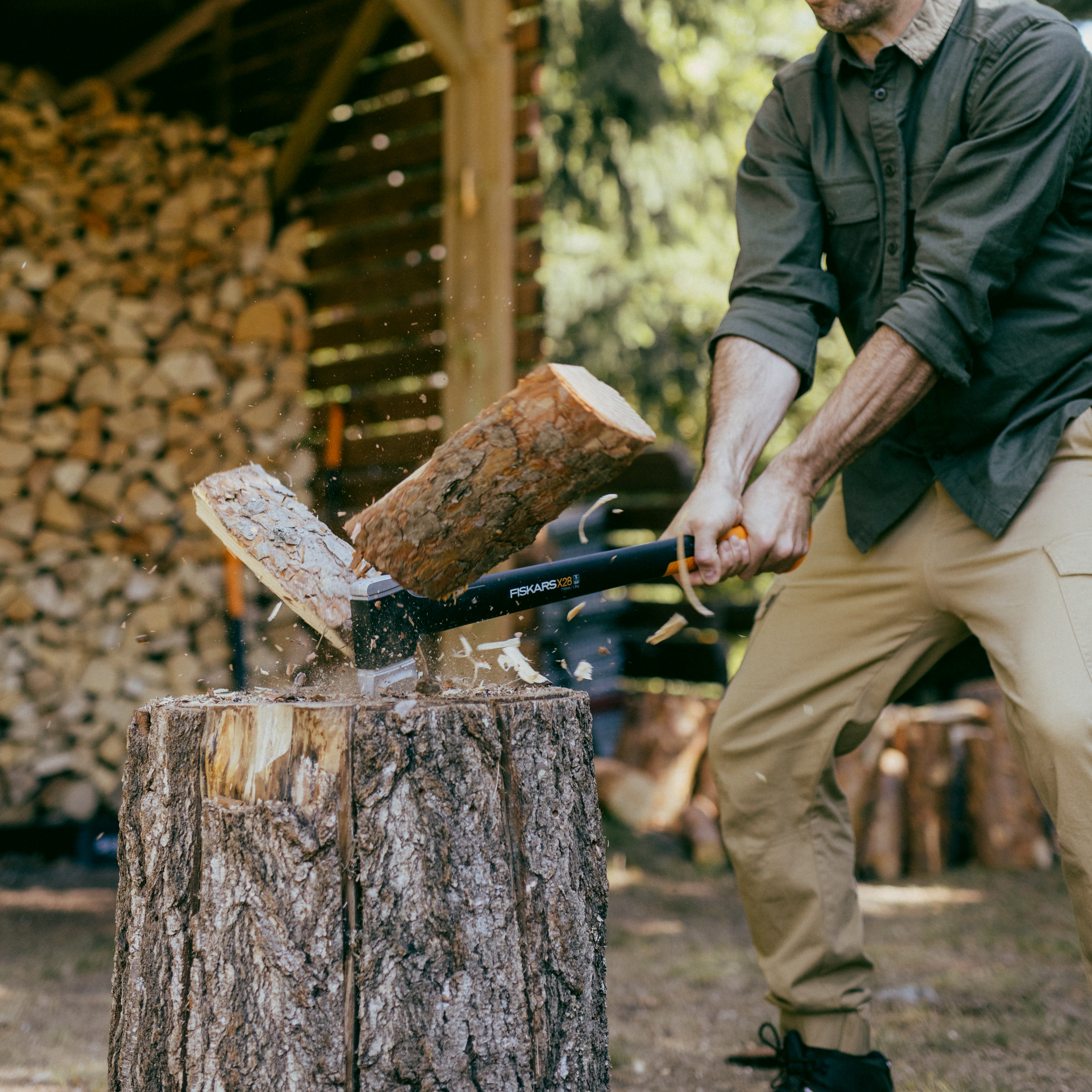 Siekiera Fiskars X28 rozłupująca 1,92kg 74cm + ostrzałka - 2