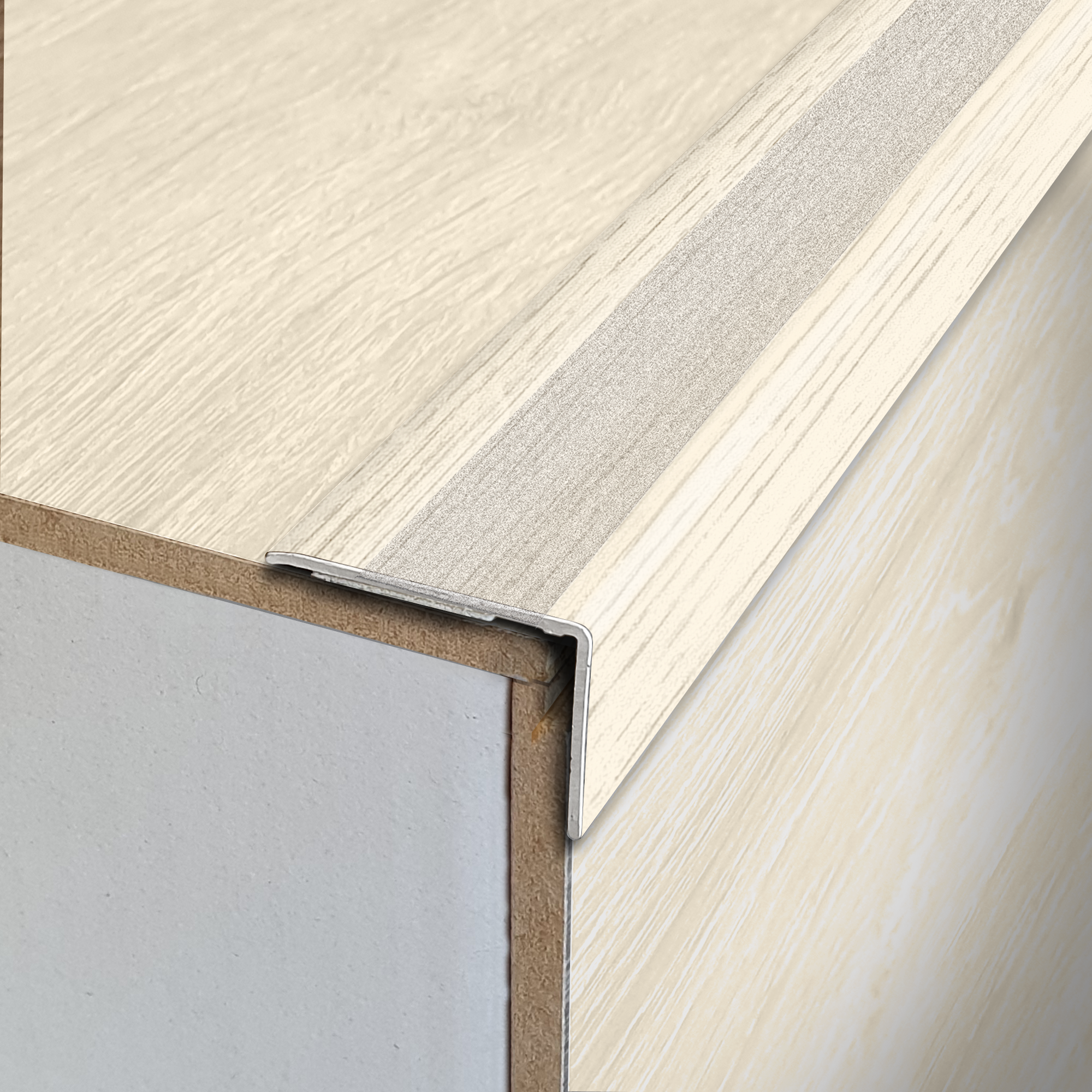 Nez de marche alu décor 42 auto-adhésif, l.3.5 cm x L.95 cm ARTENS - 5